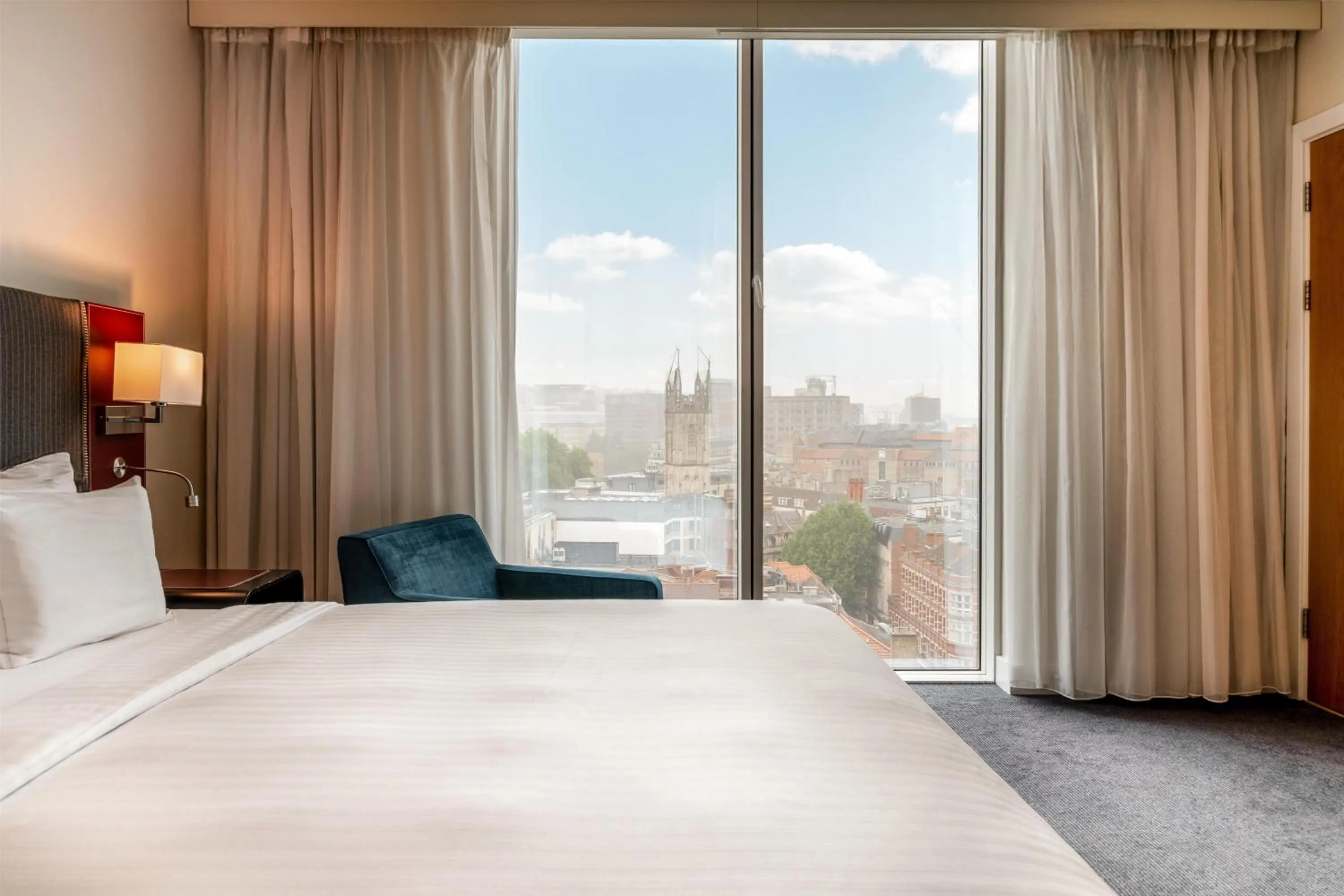 Bedroom, Bed in Radisson Blu Hotel, Bristol