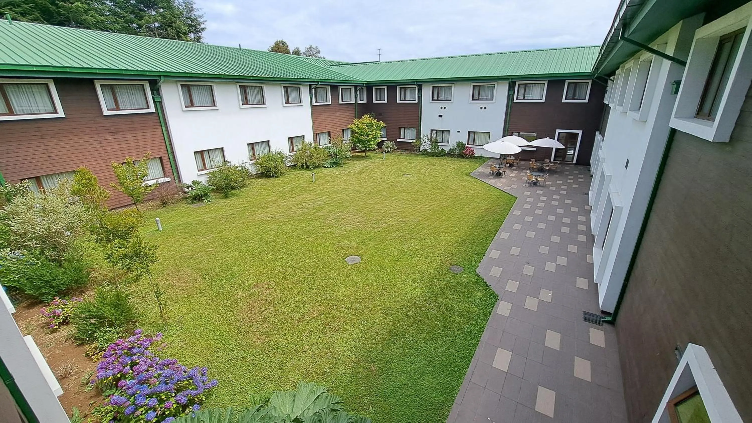 Garden in Hotel Diego de Almagro Osorno
