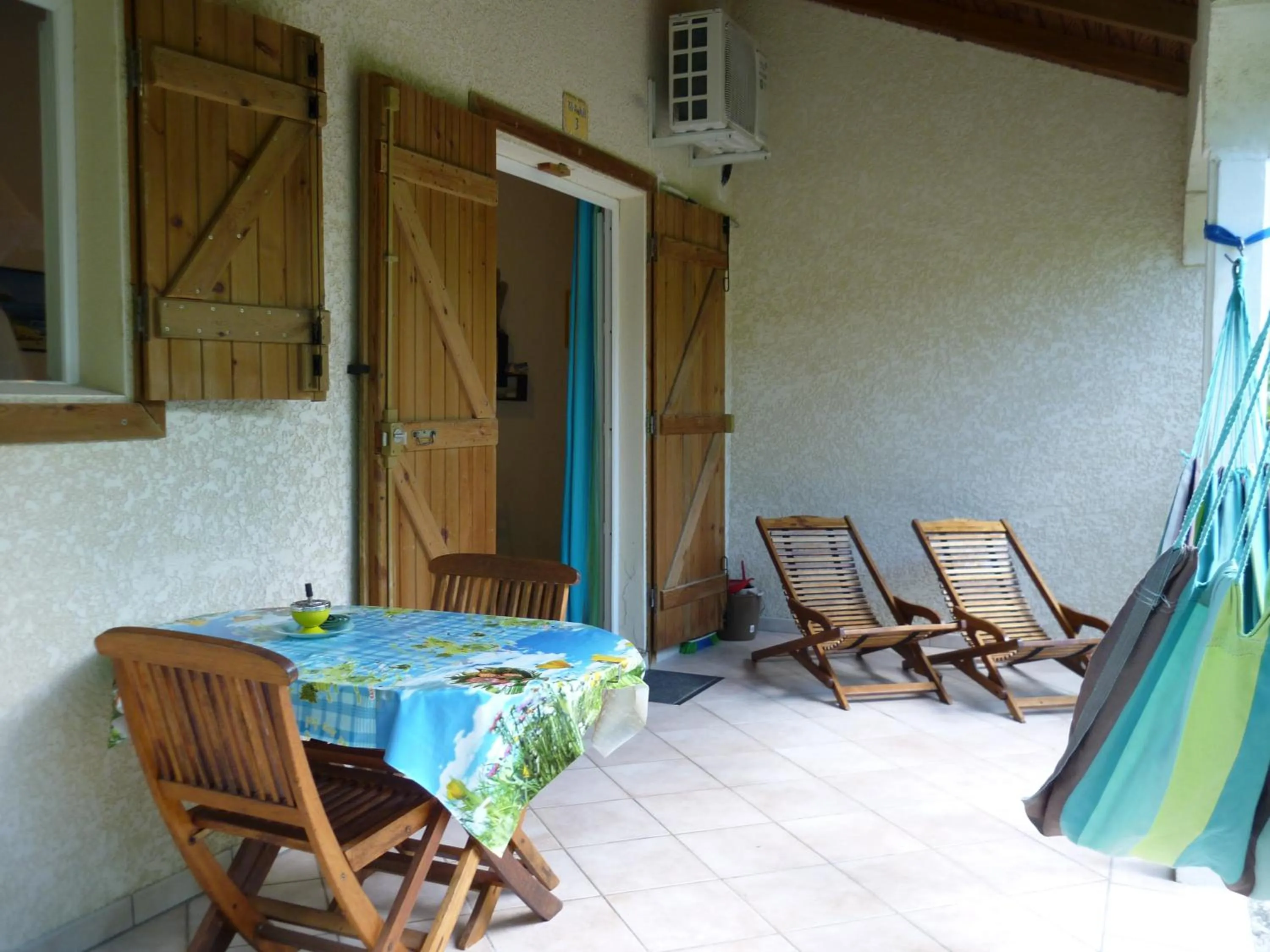 Patio in Ti-Soleil