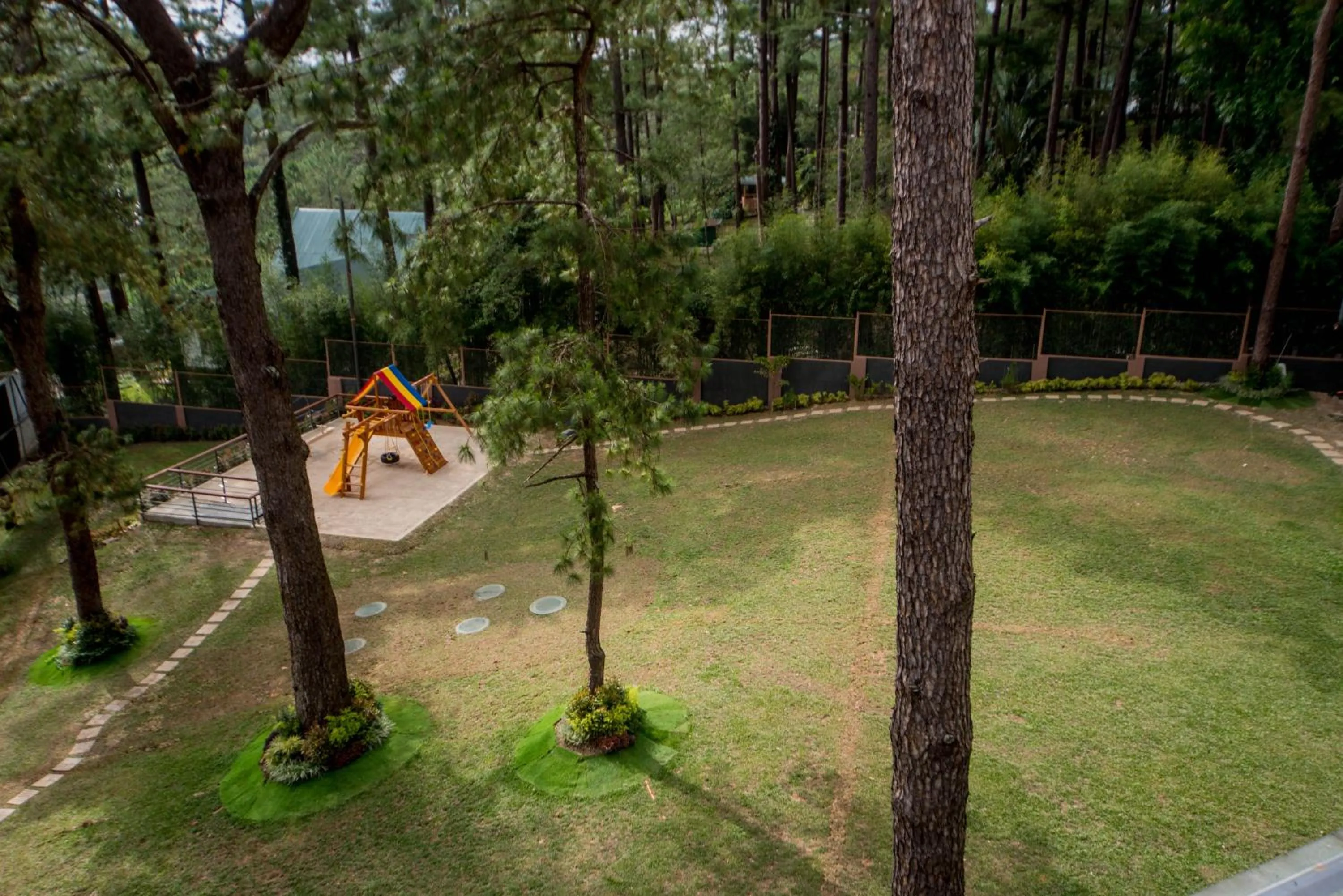 Area and facilities in Grand Sierra Pines Baguio