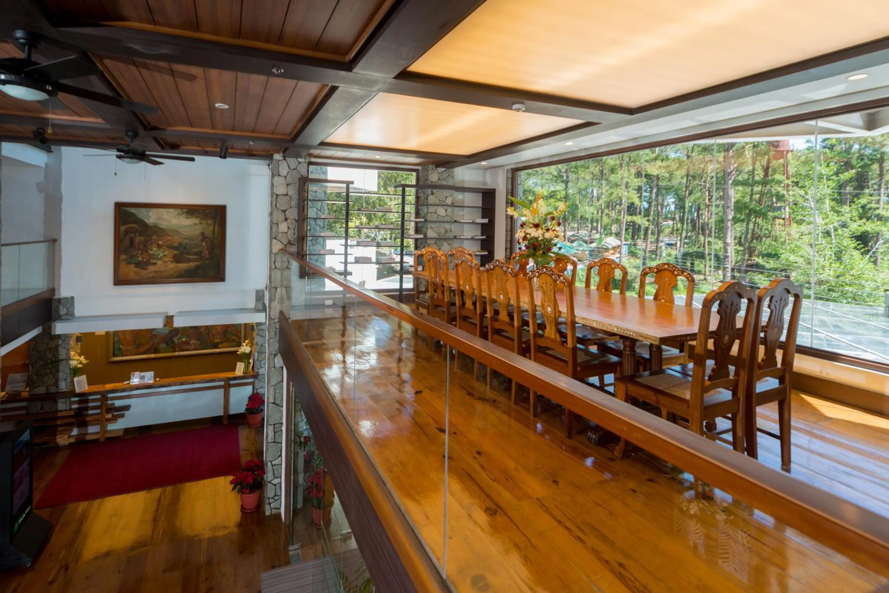 Business facilities in Grand Sierra Pines Baguio