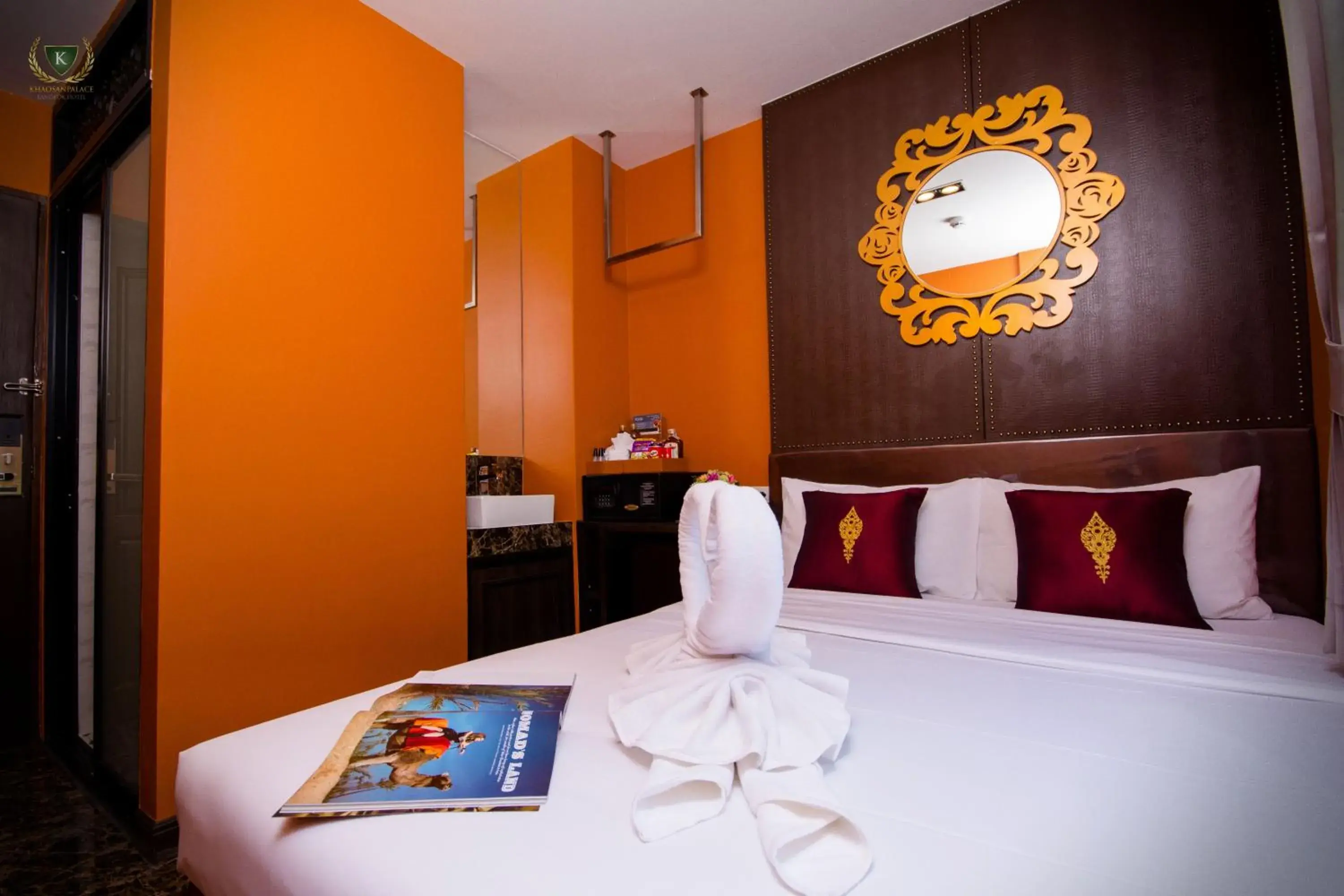 Bedroom, Bed in Violet Tower at Khaosan Palace Bedroom, Bed in Violet Tower at Khaosan Palace