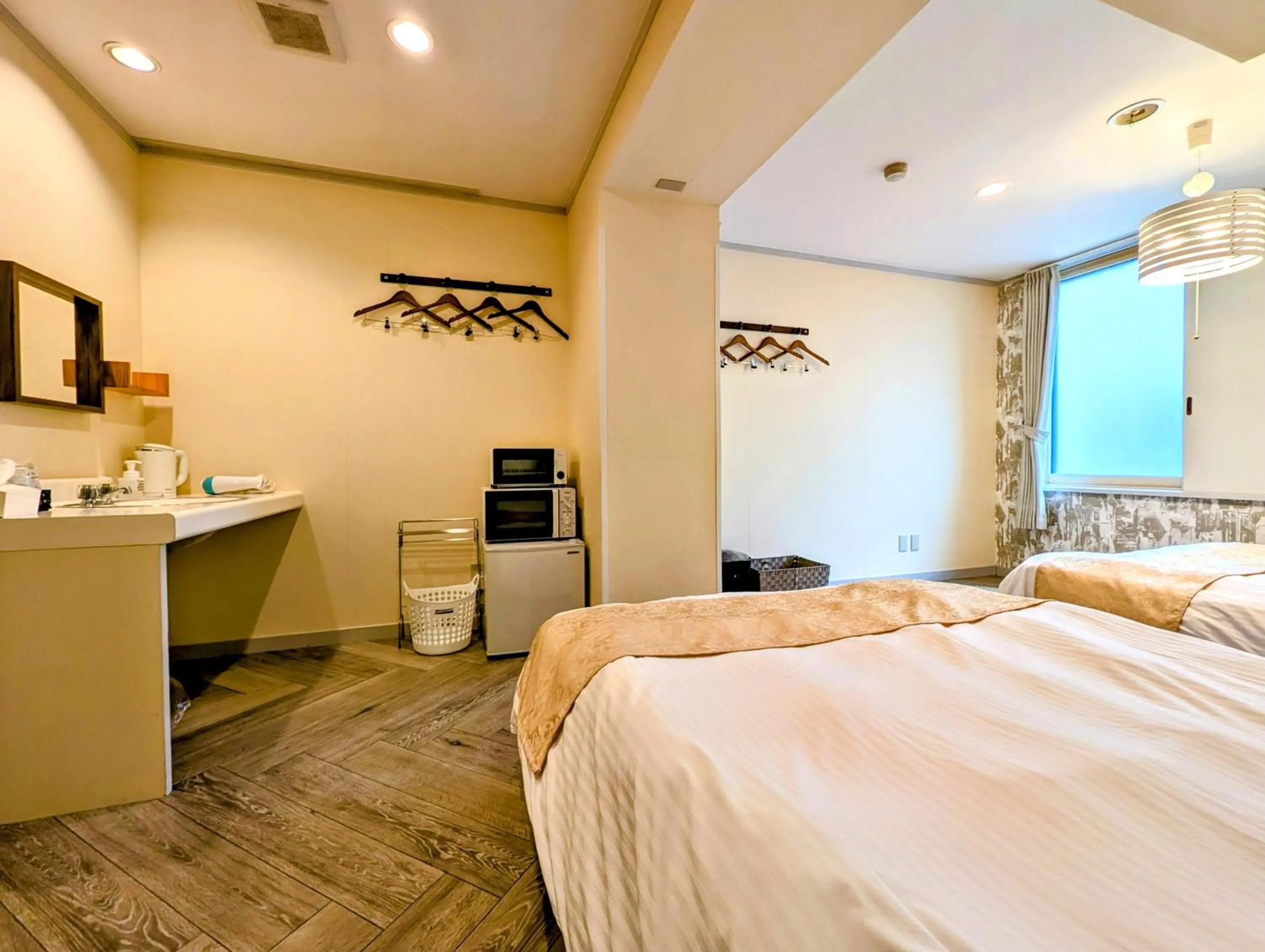 Photo of the whole room, Bed in Kanazawa Station Hotel