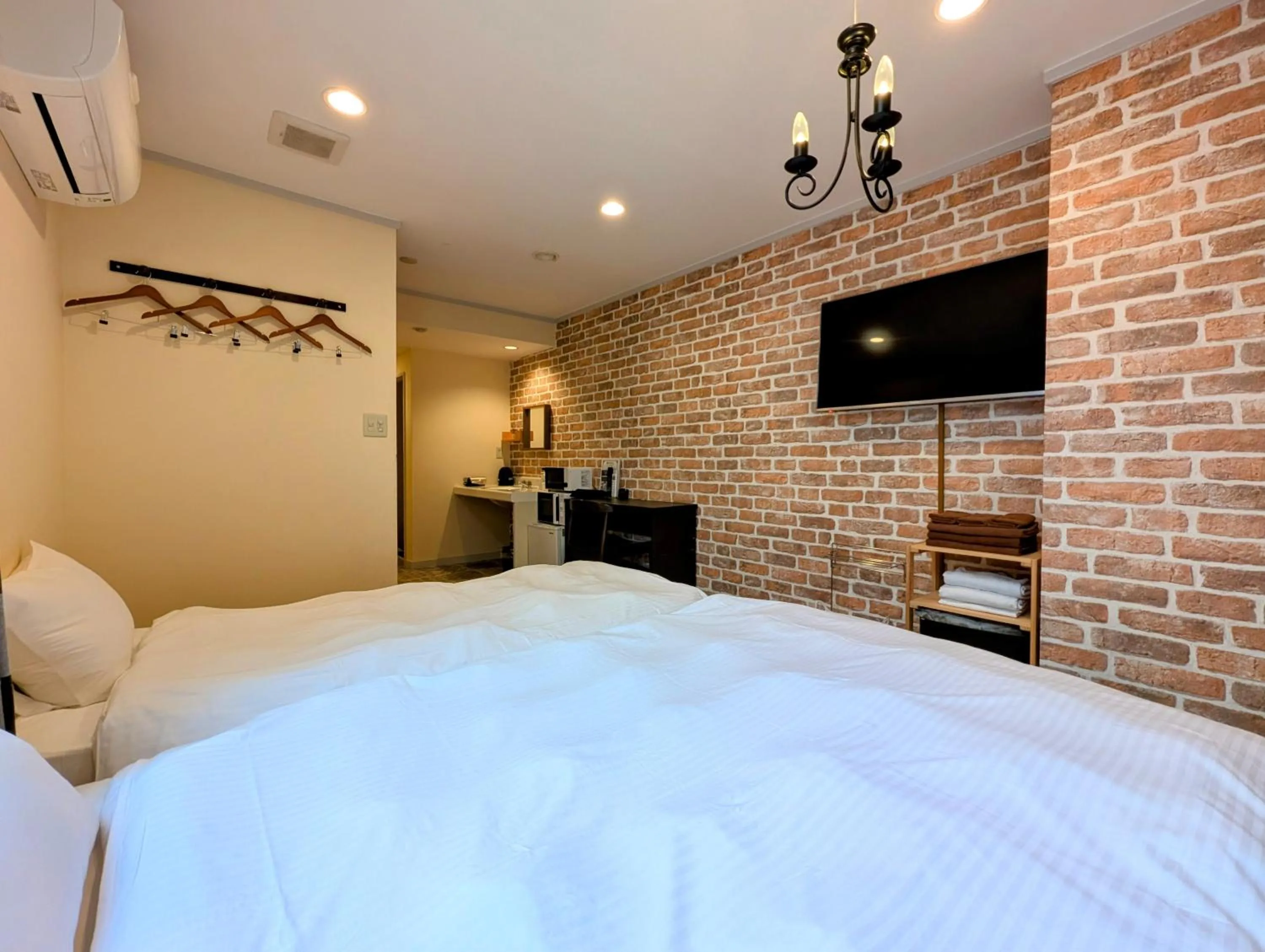 Photo of the whole room, Bed in Kanazawa Station Hotel