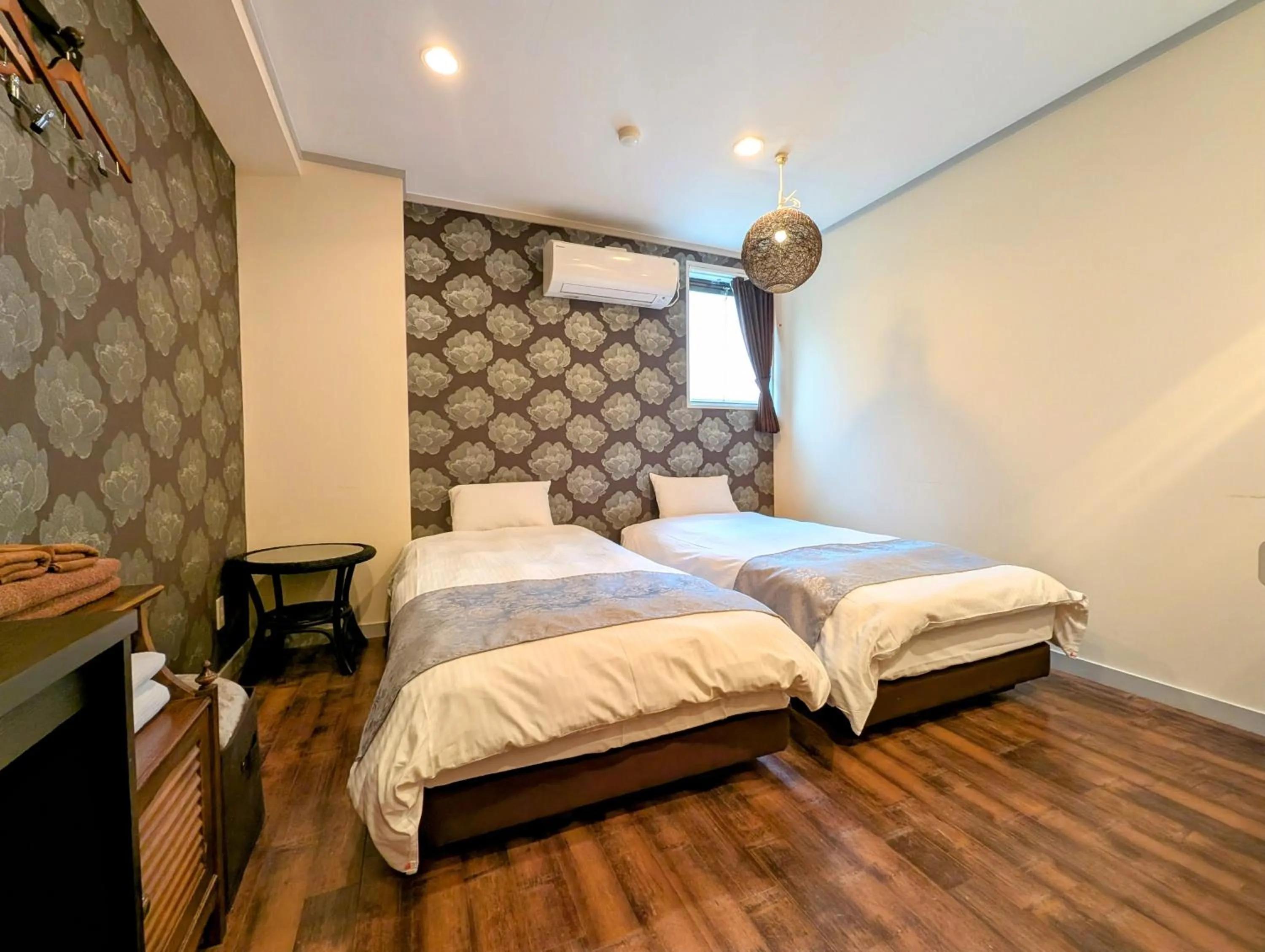 Photo of the whole room, Bed in Kanazawa Station Hotel