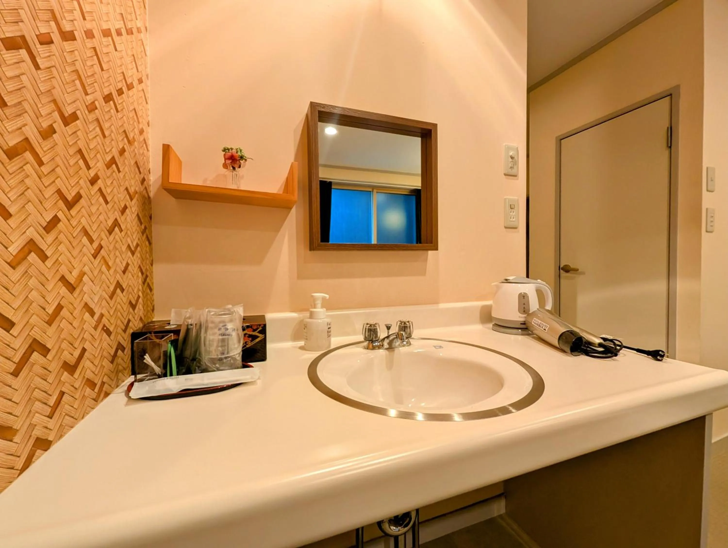 Photo of the whole room in Kanazawa Station Hotel