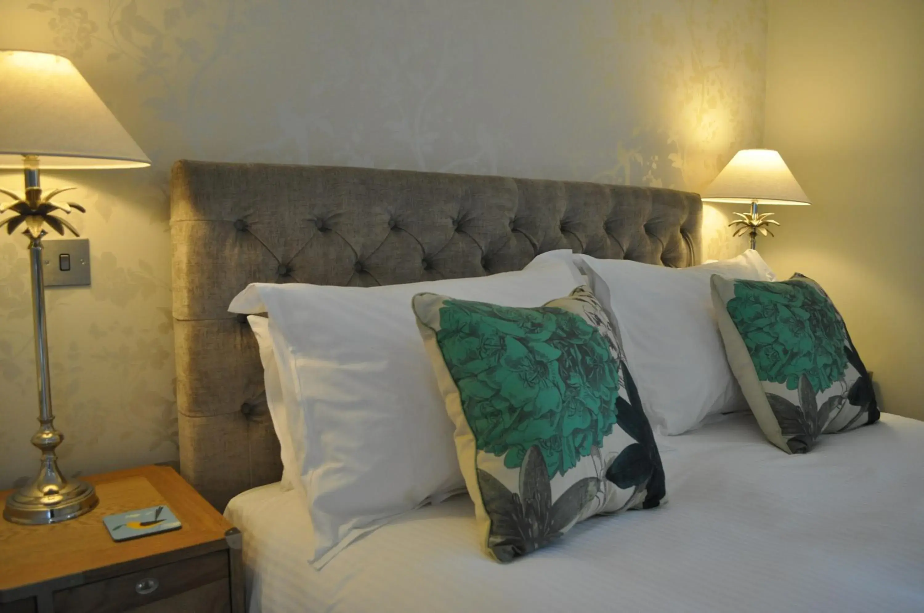 Decorative detail, Bed in The Westbourne Decorative detail, Bed in The Westbourne