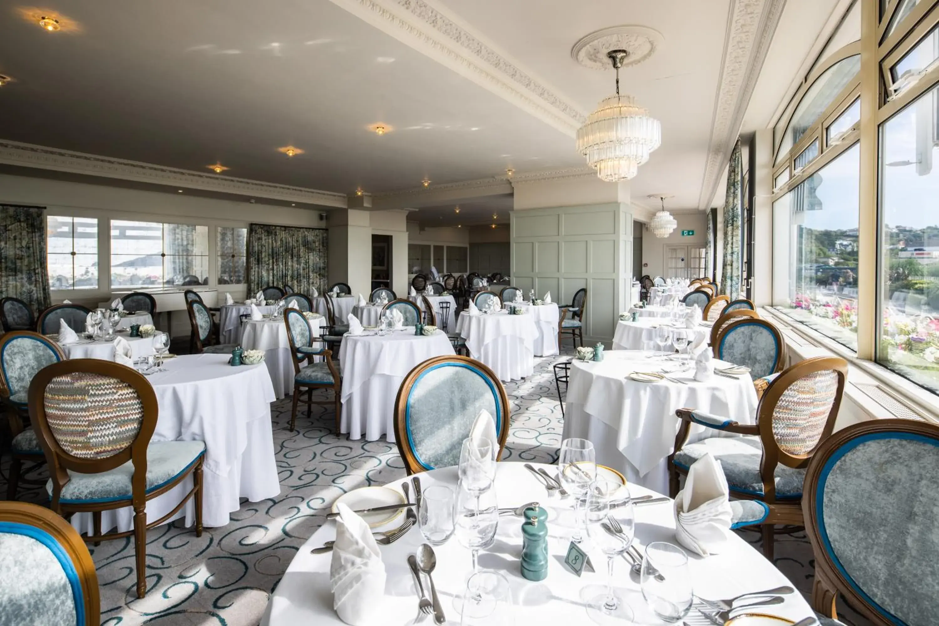 Restaurant/places to eat in St Brelade's Bay Hotel Restaurant/places to eat in St Brelade's Bay Hotel