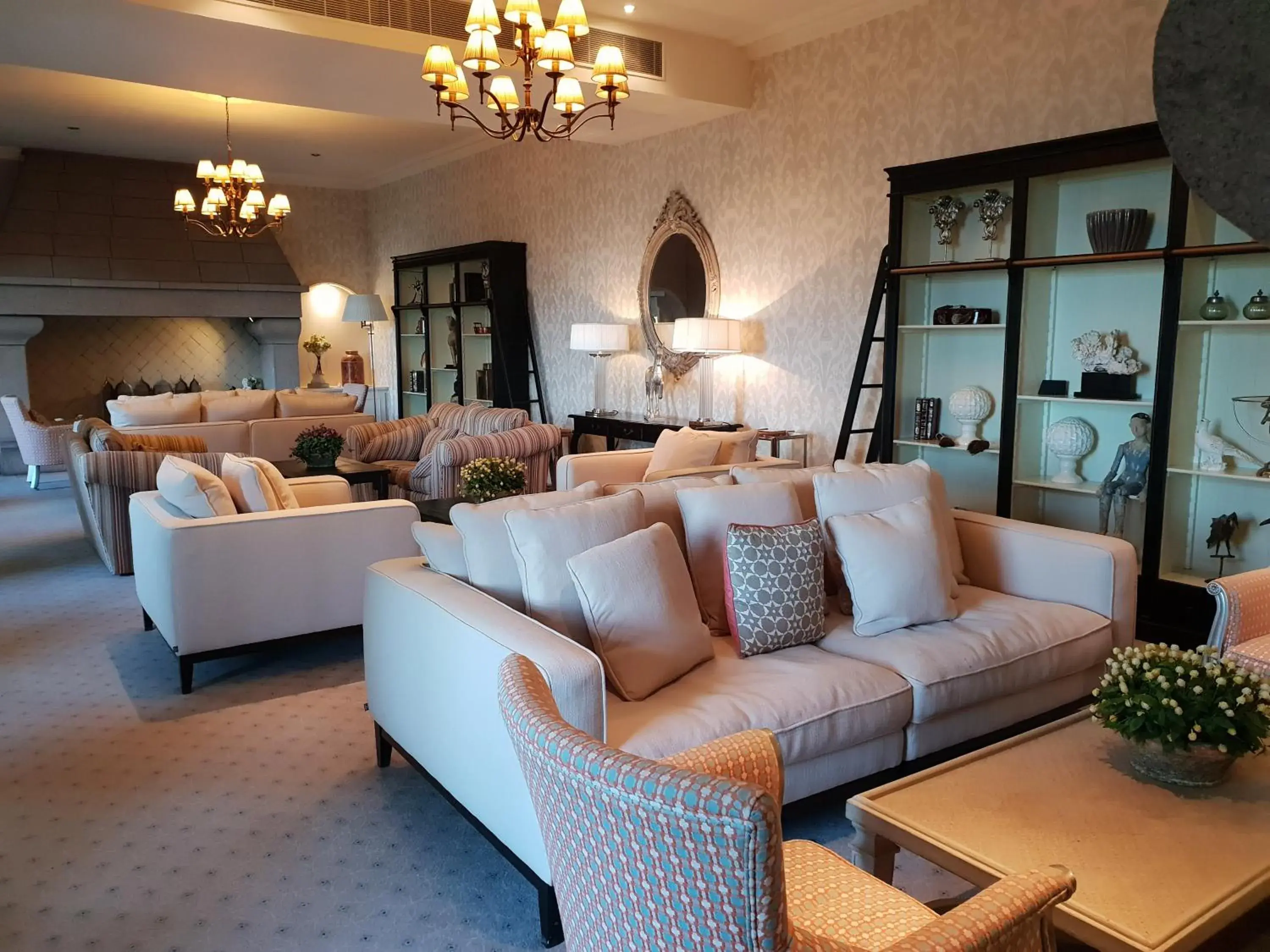 Lounge or bar in St Brelade's Bay Hotel Lounge or bar in St Brelade's Bay Hotel