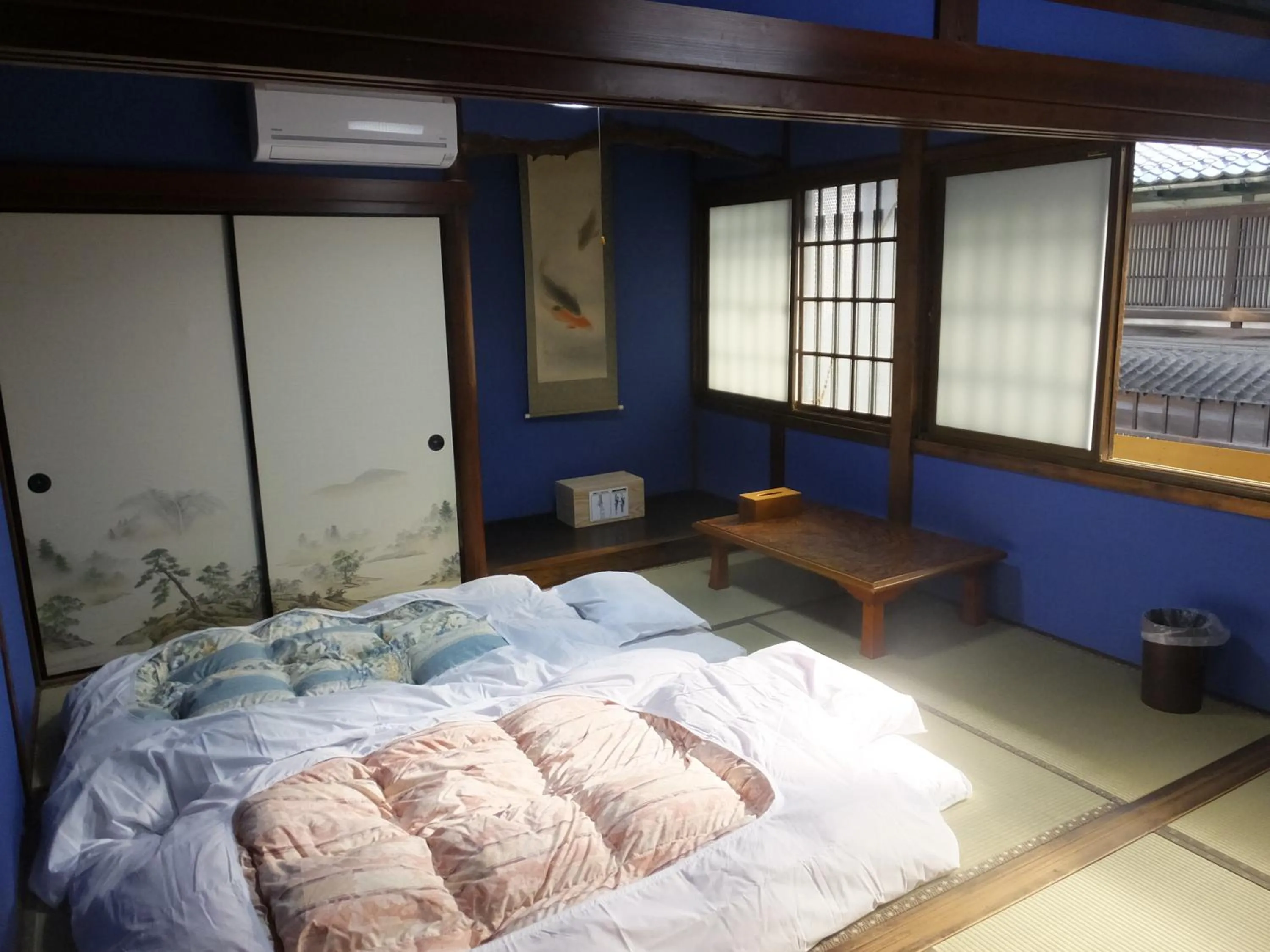 Photo of the whole room, Bed in Guesthouse Mikkaichi