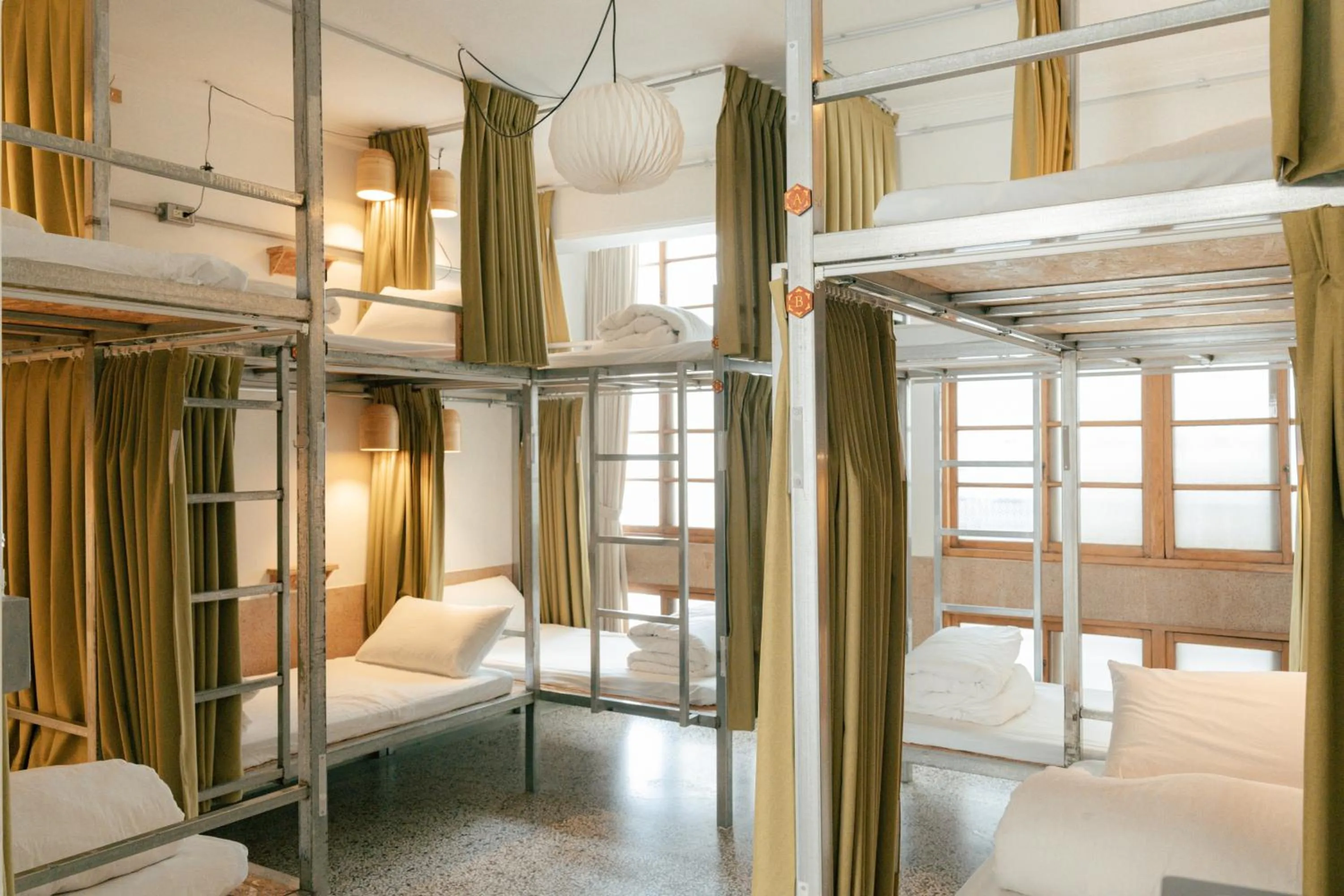 bunk bed, Bed in 365.Hostel