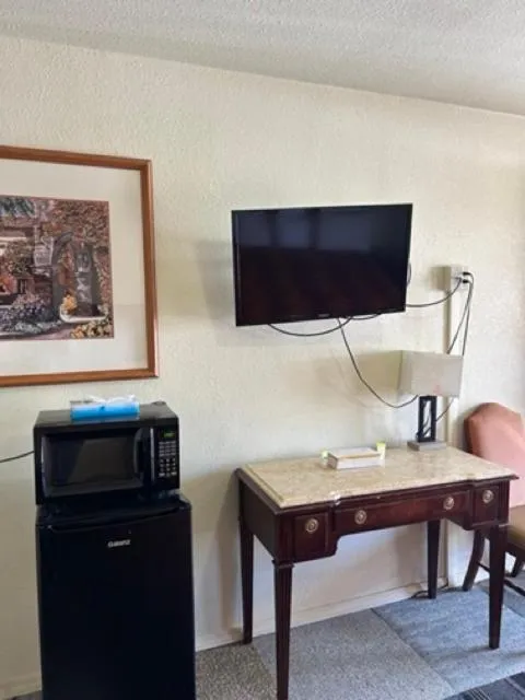 Travelodge by Wyndham Gallup