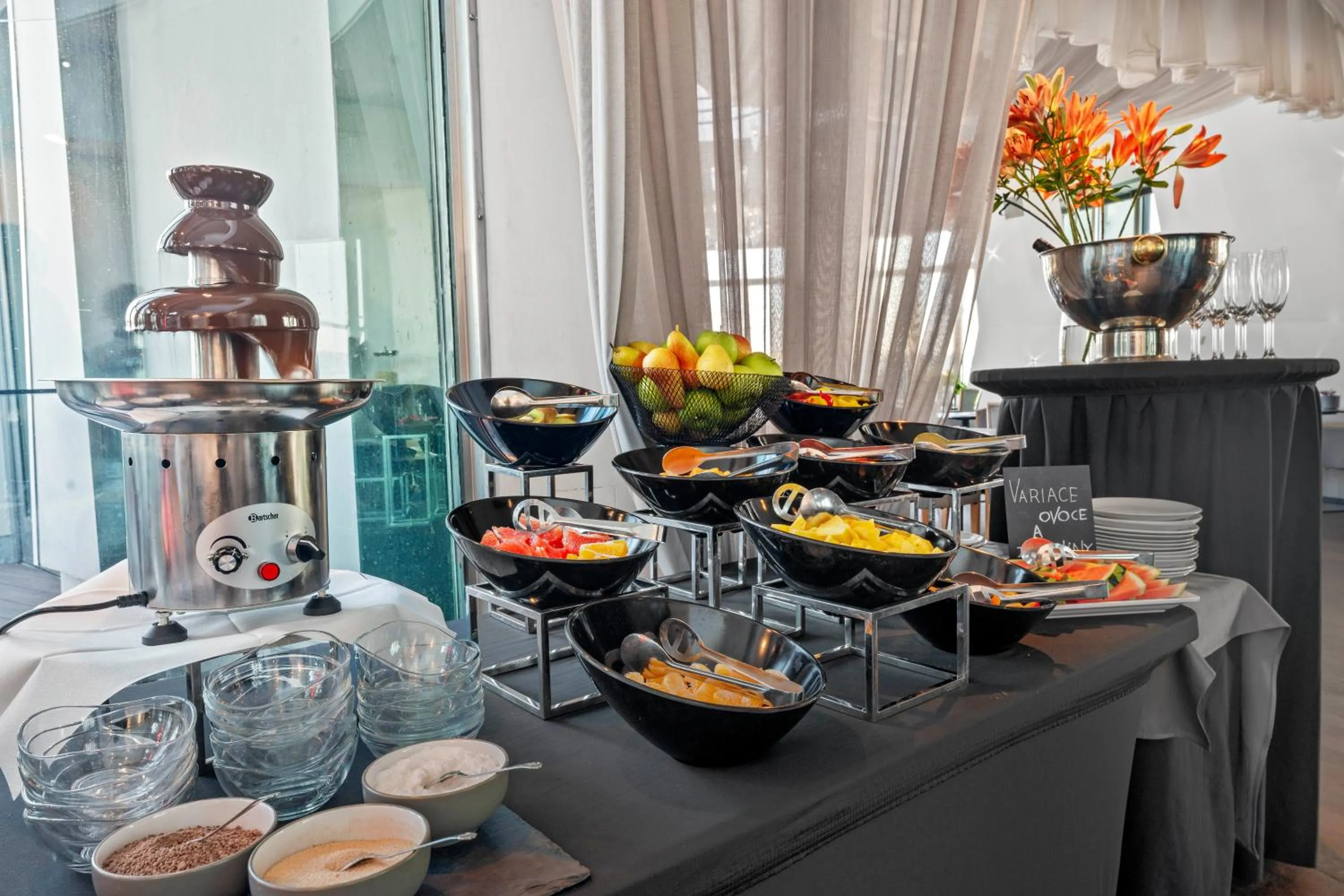 Breakfast in Dancing House - Tančící dům hotel