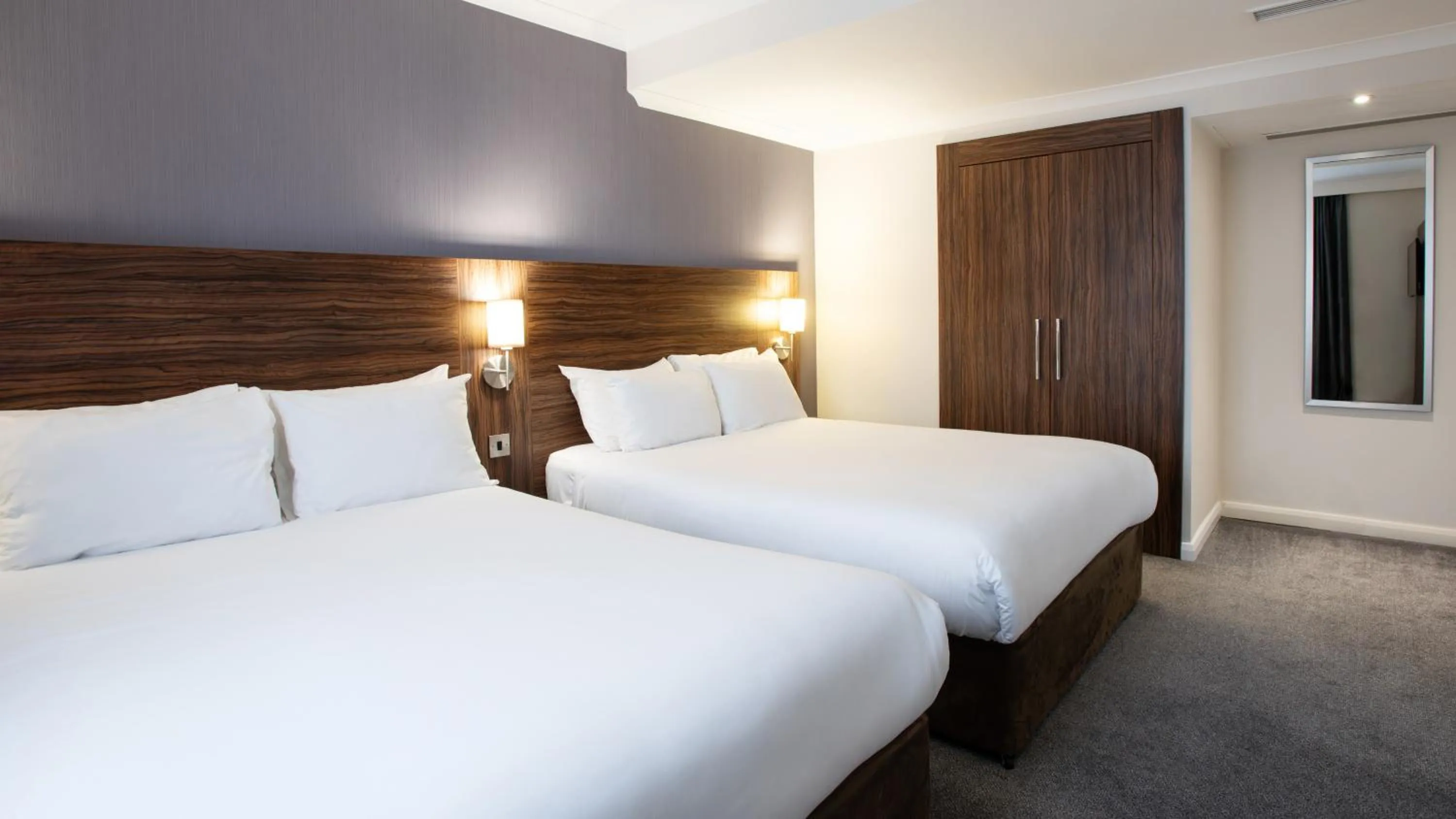 Bedroom, Bed in Holiday Inn Liverpool City Centre by IHG