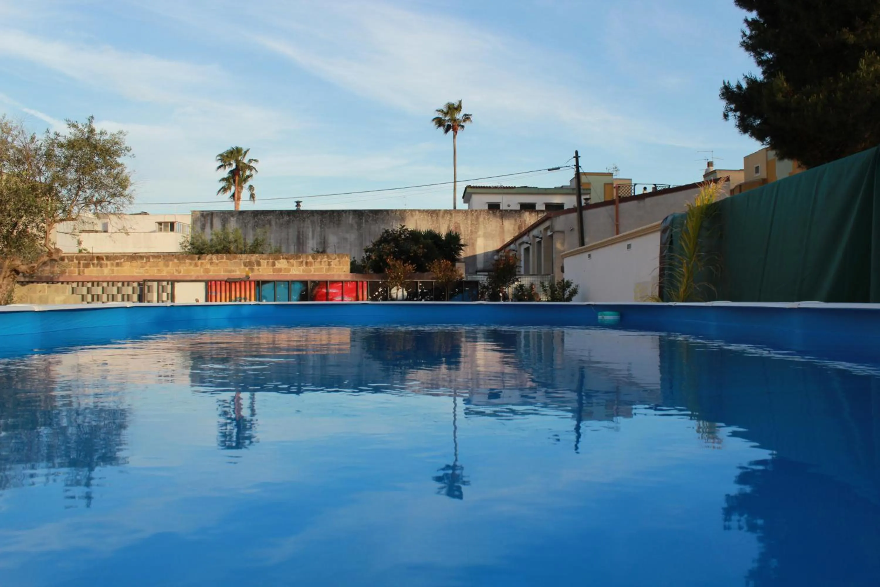 Swimming pool in Ostello Salento