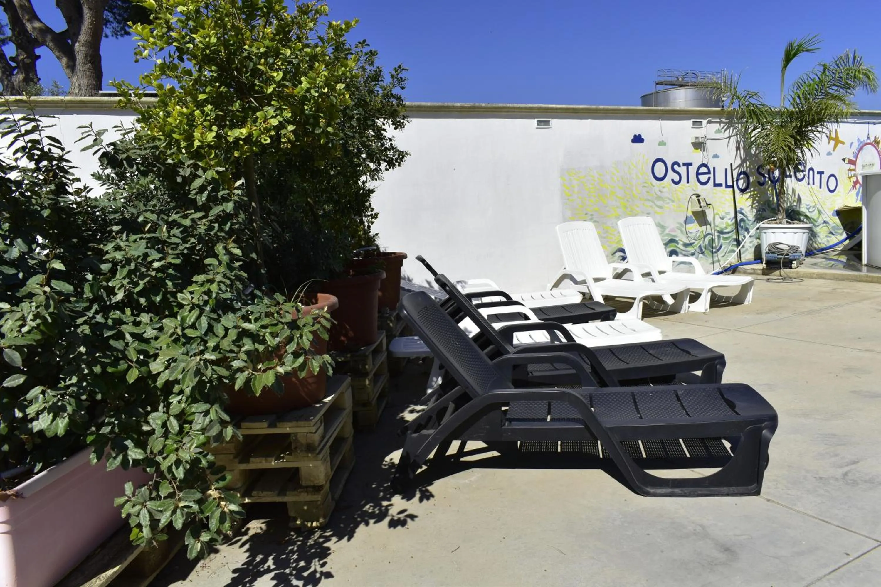sunbed in Ostello Salento