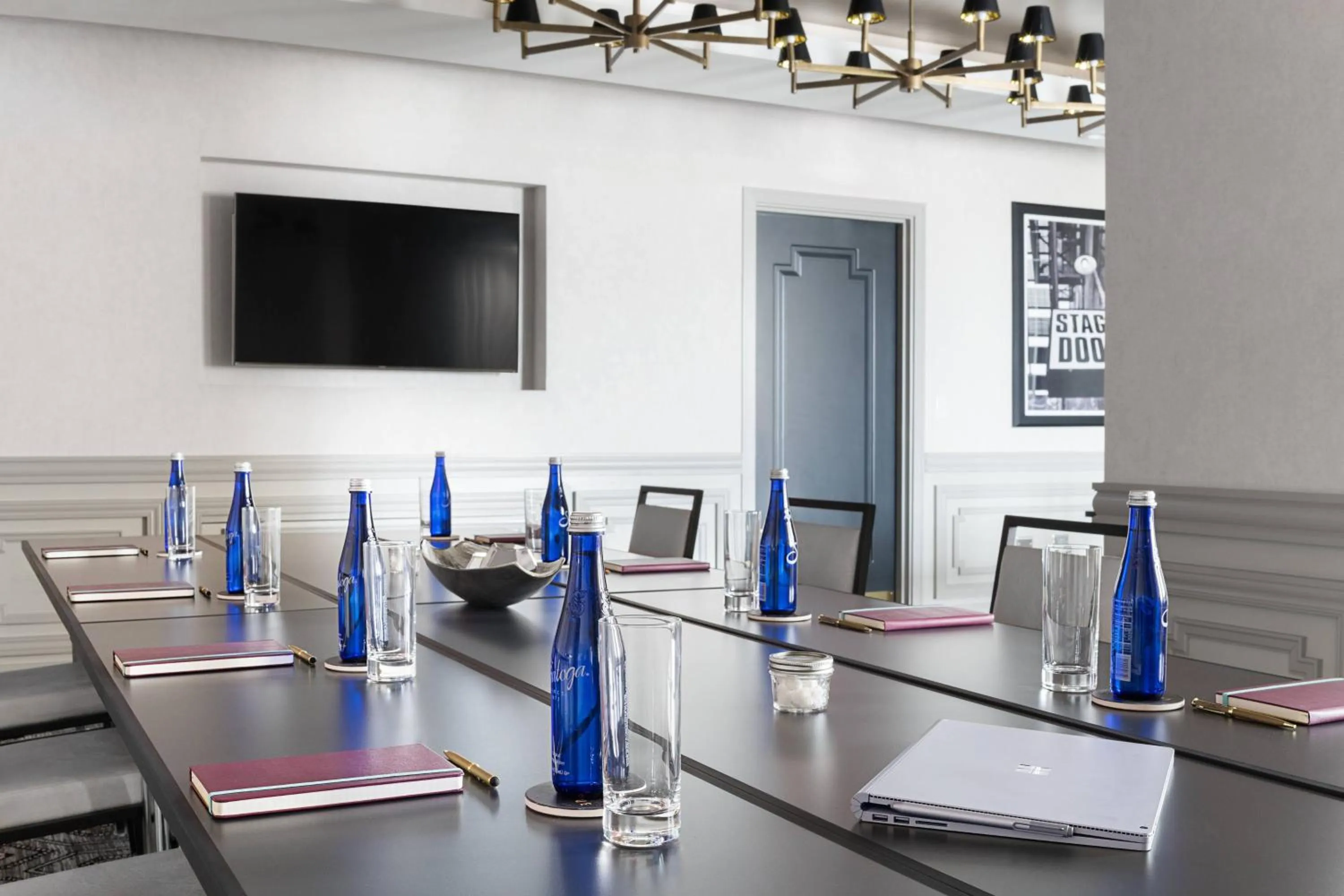 Meeting/conference room in Hotel LeVeque, Autograph Collection