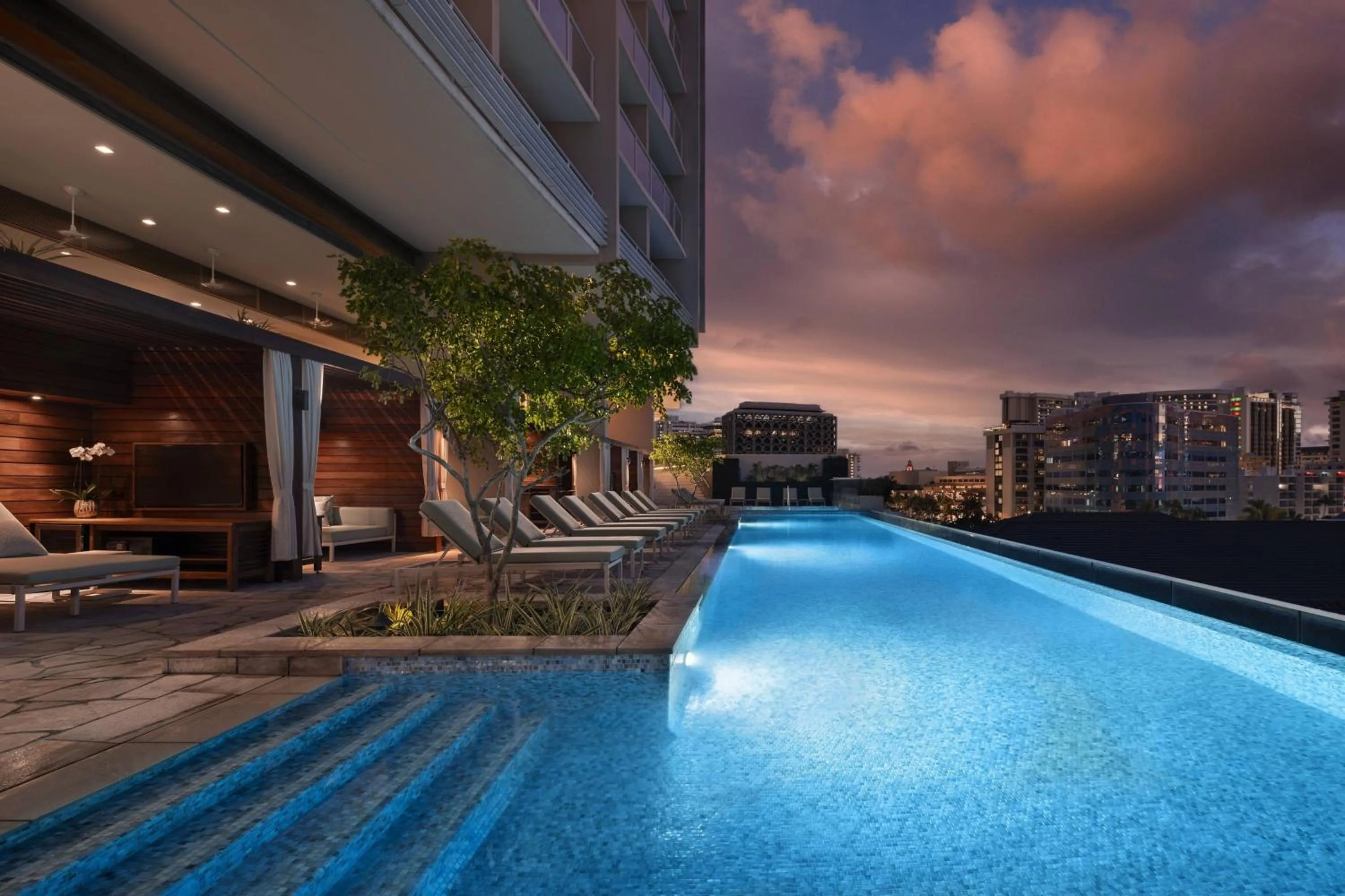 Swimming pool in The Ritz-Carlton Residences, Waikiki Beach Hotel