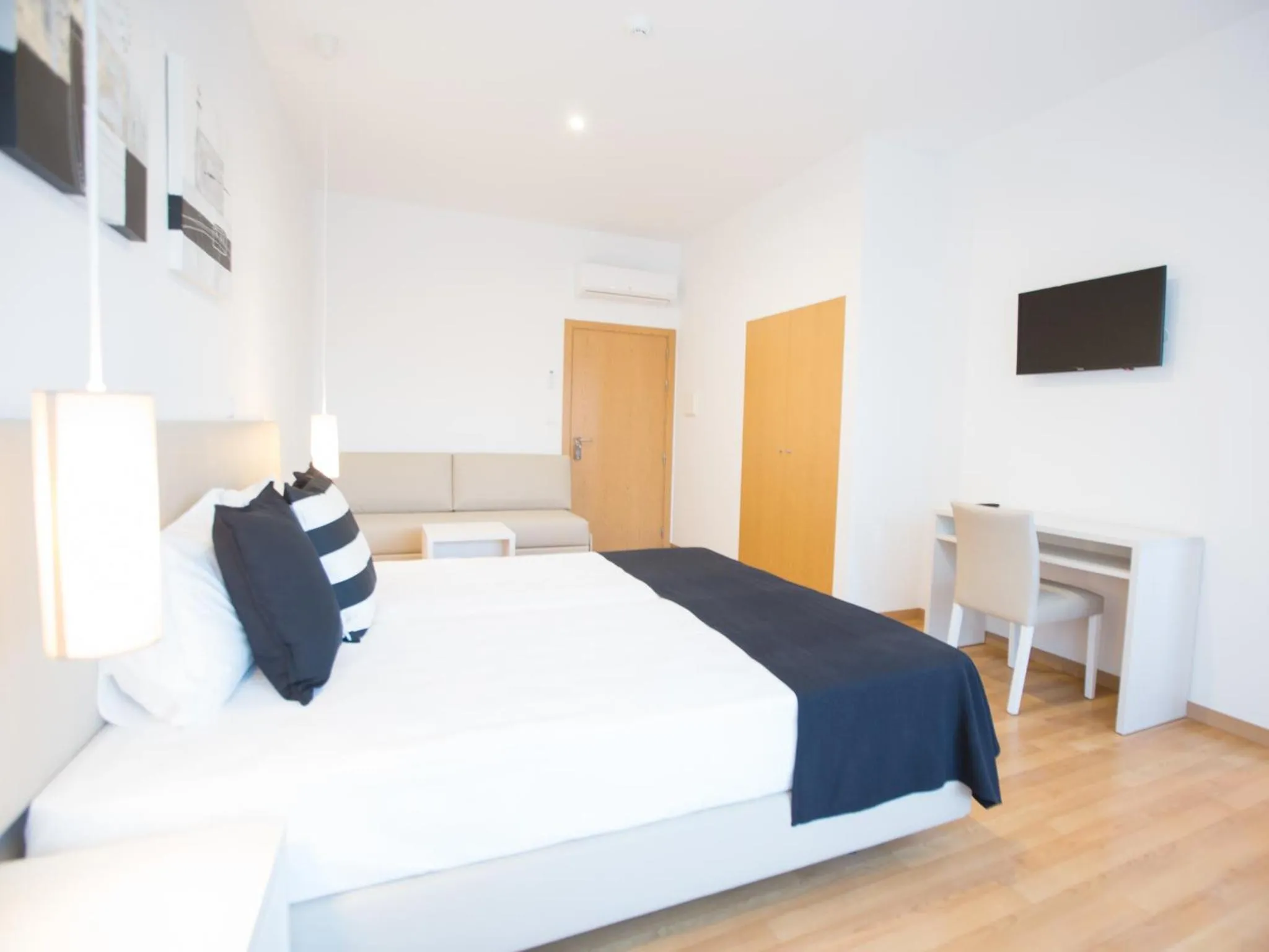 Bedroom, Bed in Tavira Monte