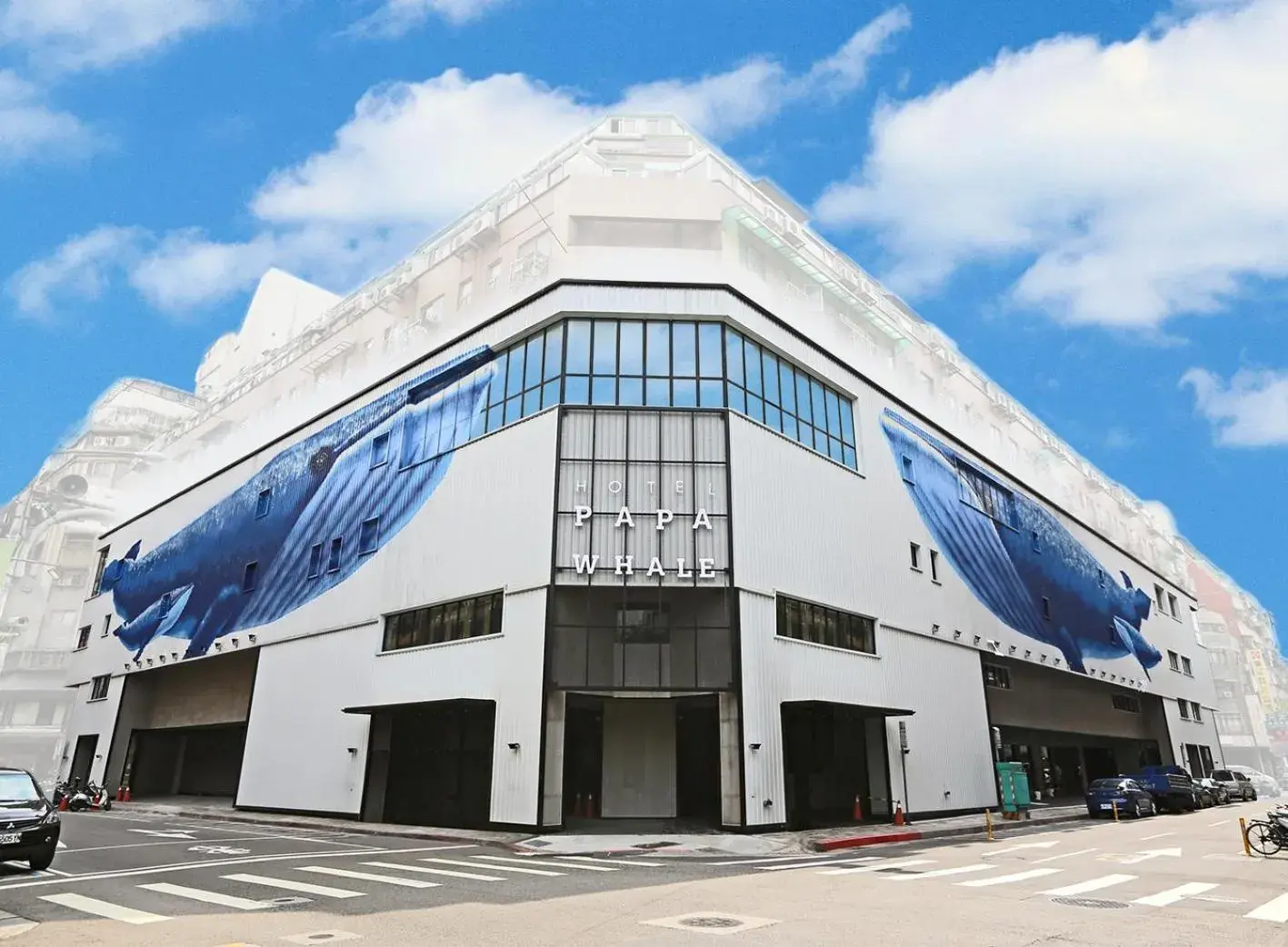 Property building in Hotel PaPa Whale Property building in Hotel PaPa Whale