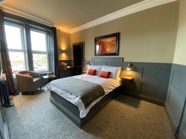 Irvine Guest House