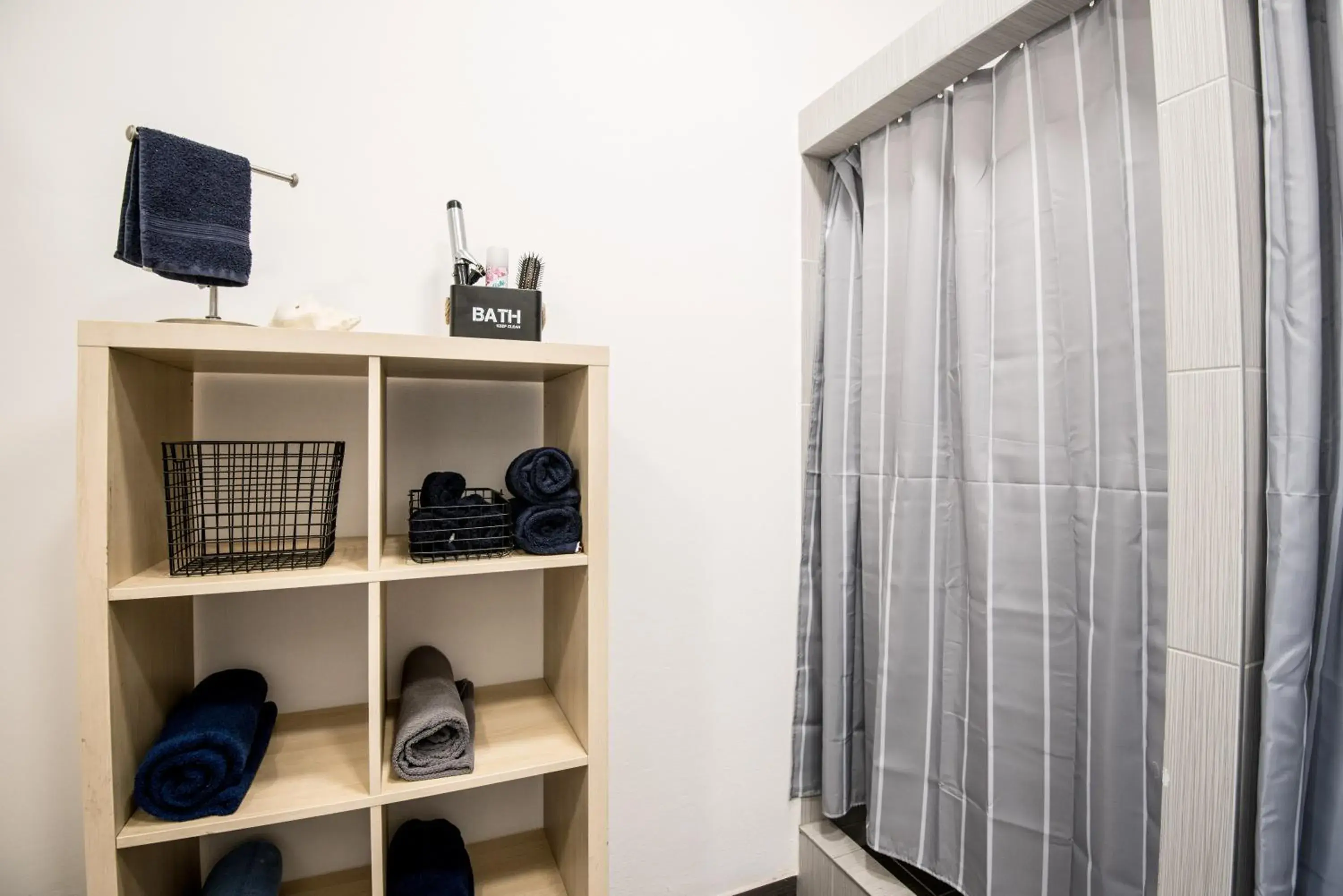 Economy Quadruple Room with Shared Bathroom in Brix Hostel Economy Quadruple Room with Shared Bathroom in Brix Hostel