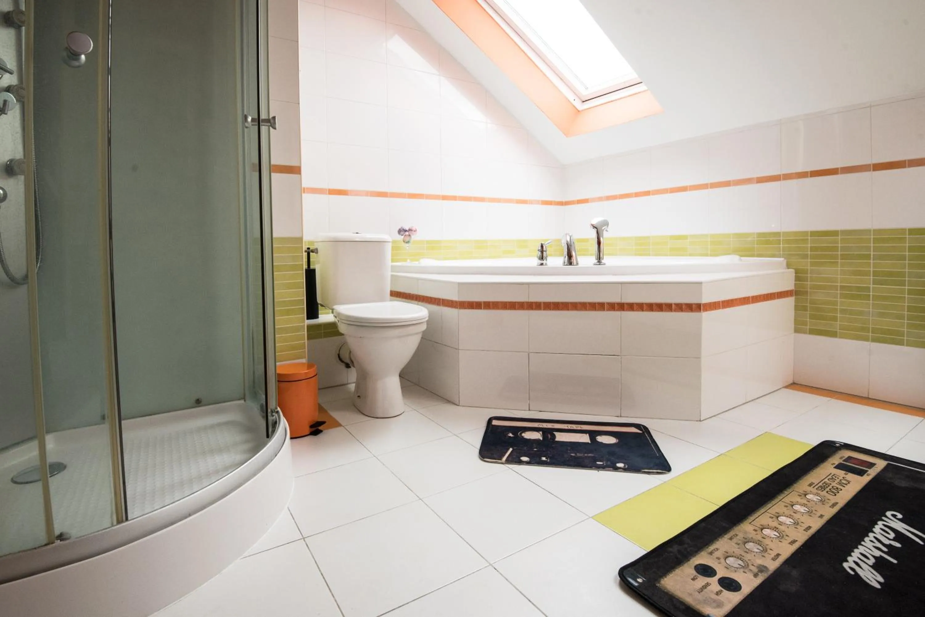 Shower in Brix Hostel