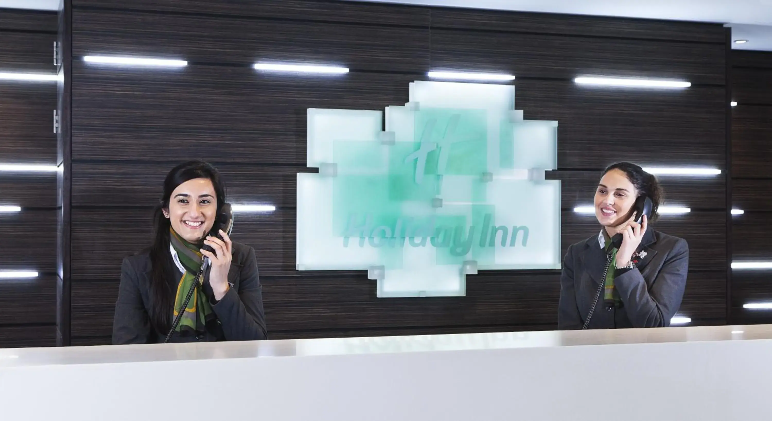 Lobby or reception, Staff in Holiday Inn London - Heathrow M4Jct.4