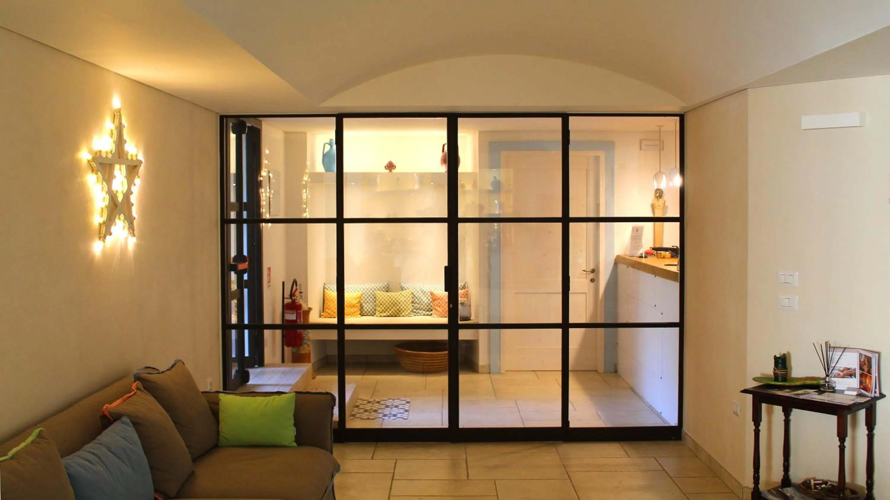 Communal lounge/ TV room in Borgo de li Santi