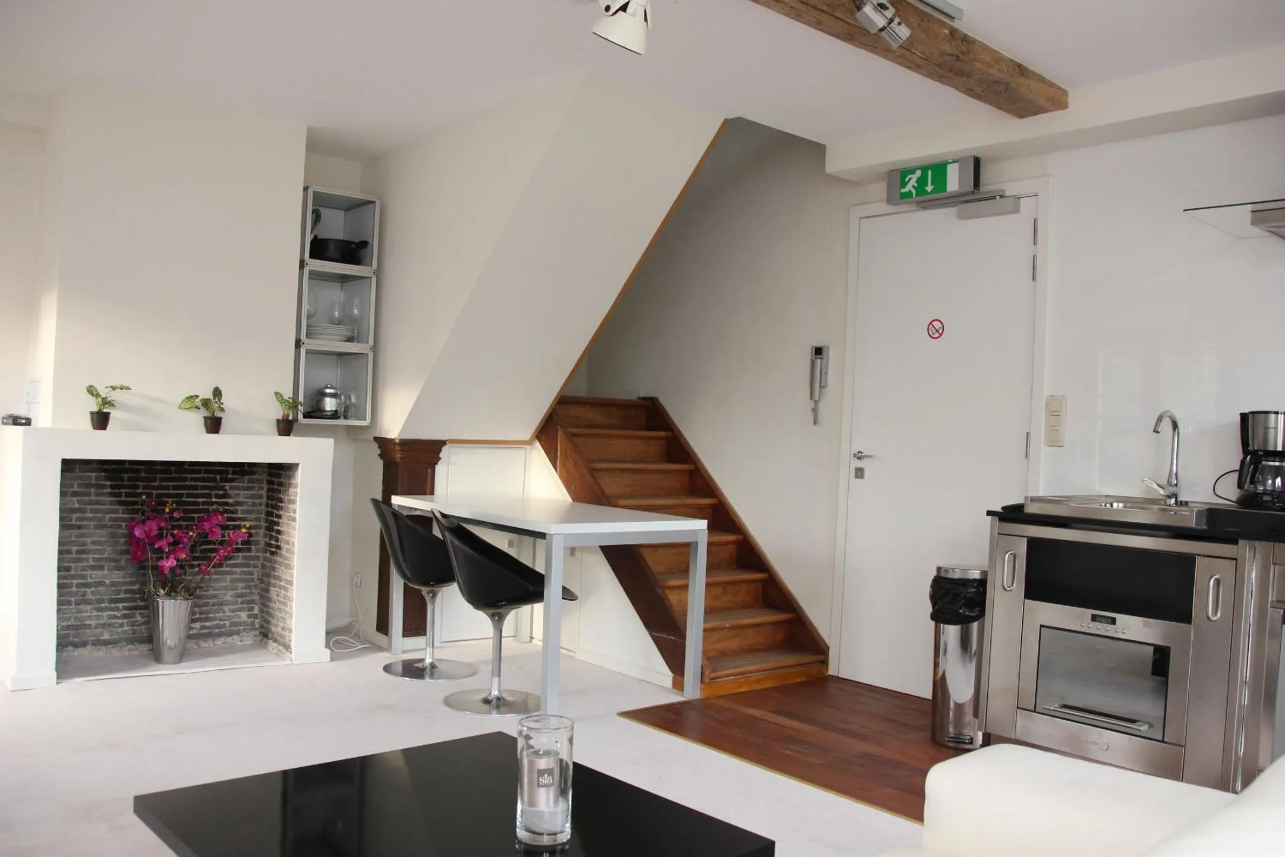 Property building in Luxury Suites Arendshof