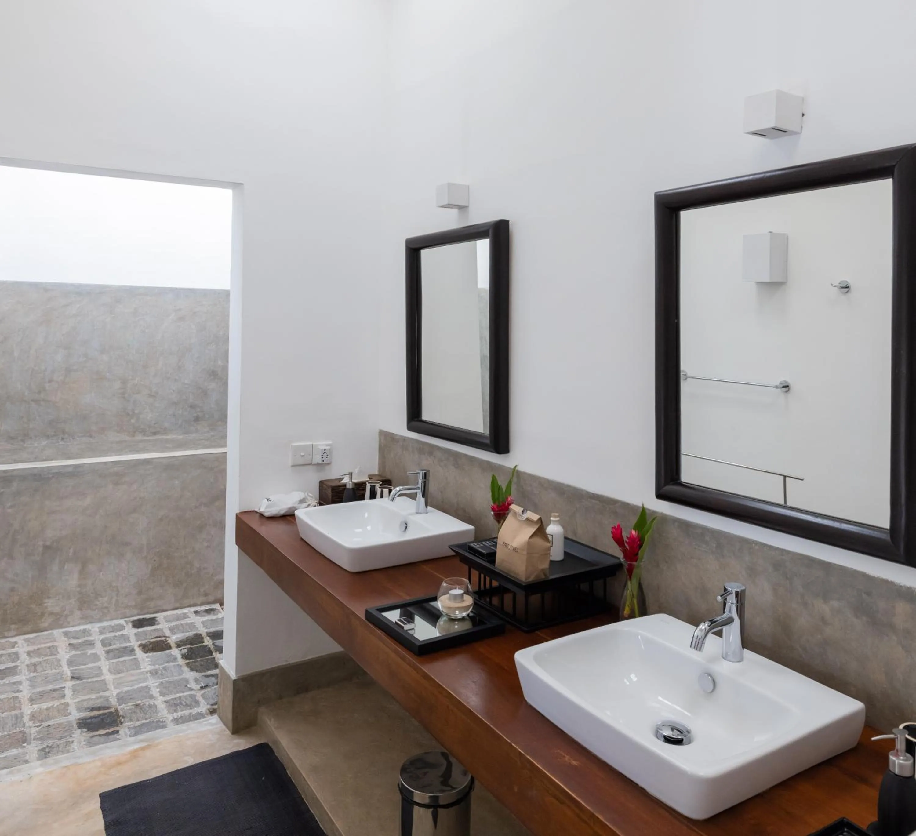 Bathroom in Taru Villas Mawella - Tangalle