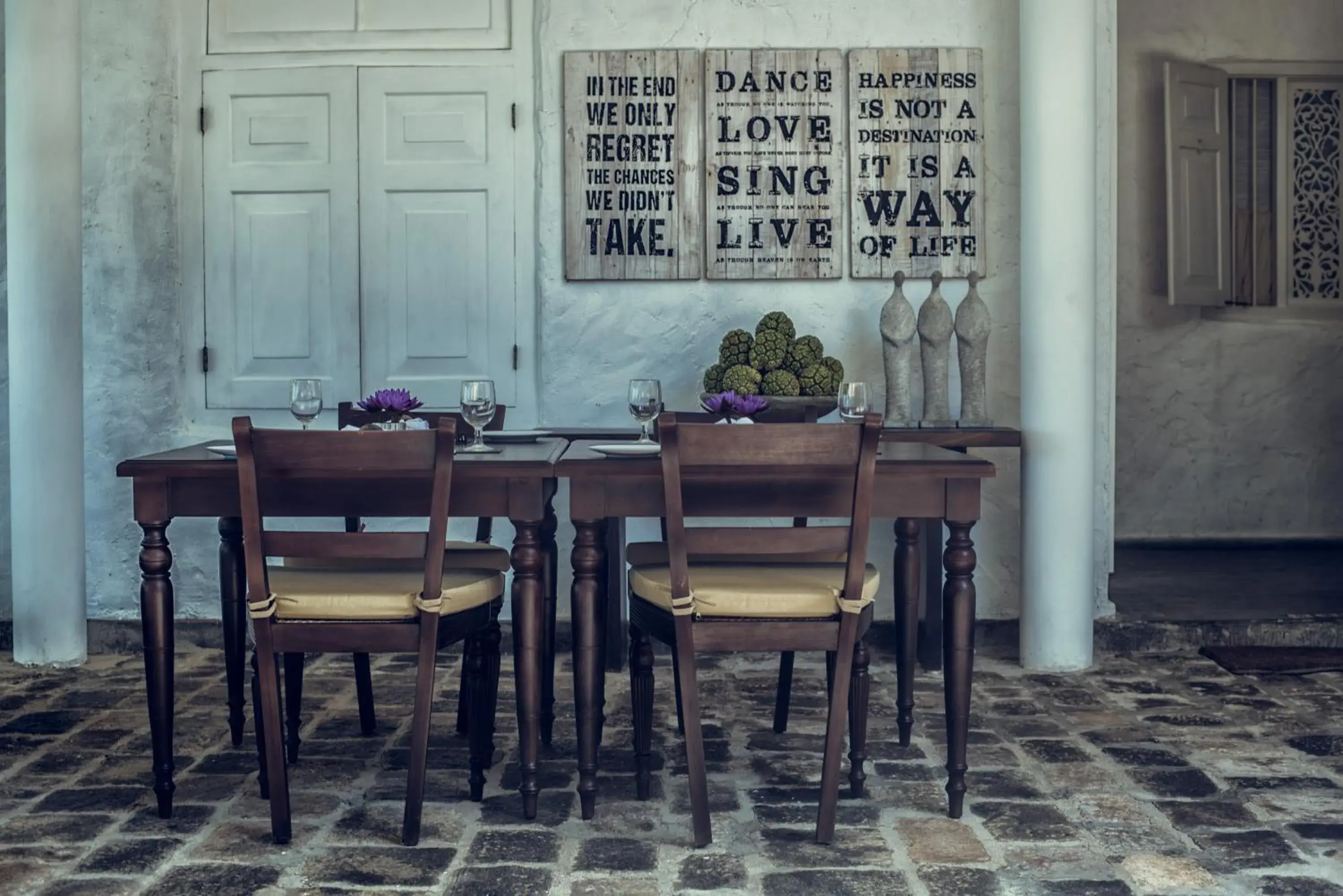 Restaurant/places to eat in Taru Villas 906 - Hikkaduwa Restaurant/places to eat in Taru Villas 906 - Hikkaduwa