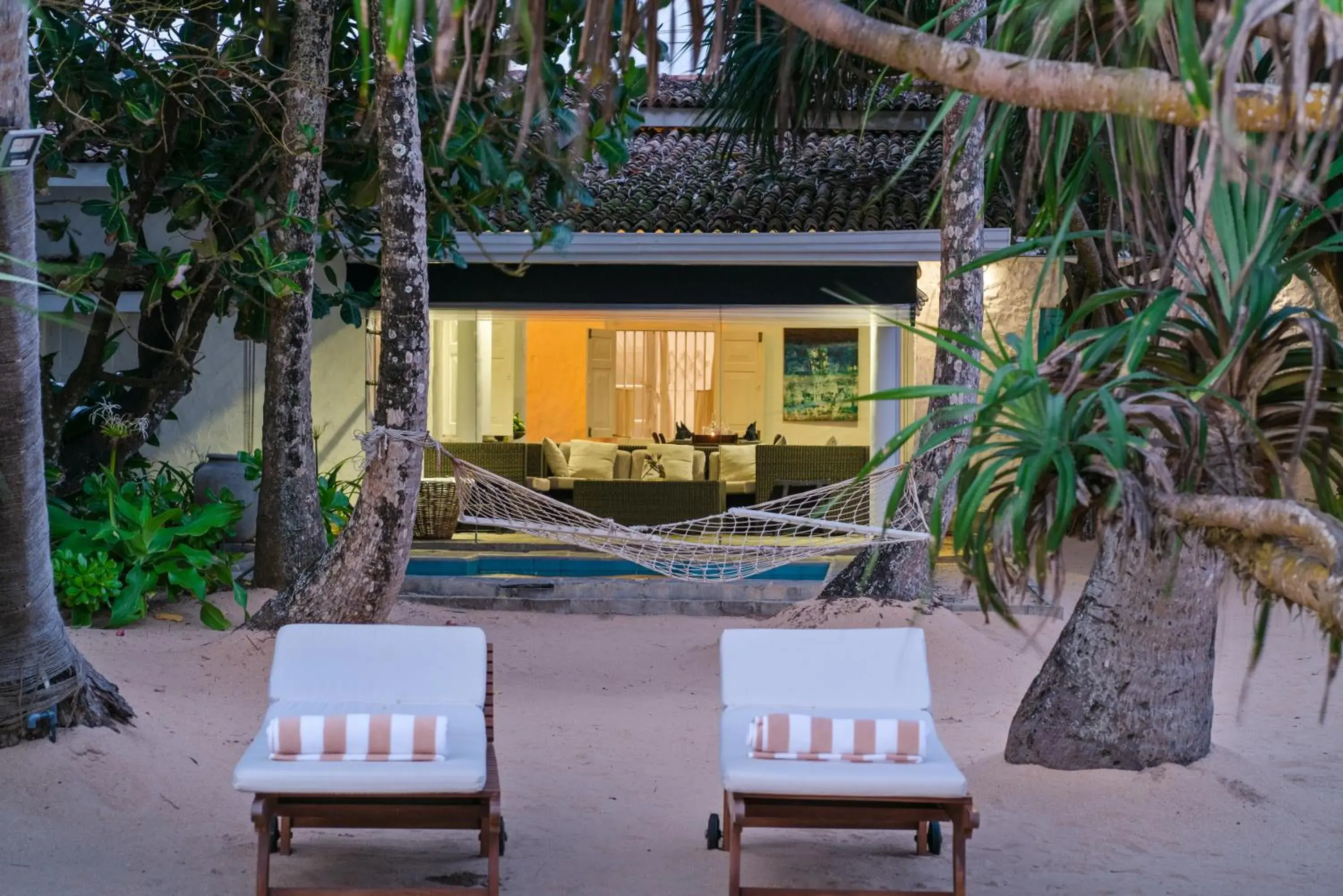 Property building in Taru Villas 906 - Hikkaduwa Property building in Taru Villas 906 - Hikkaduwa