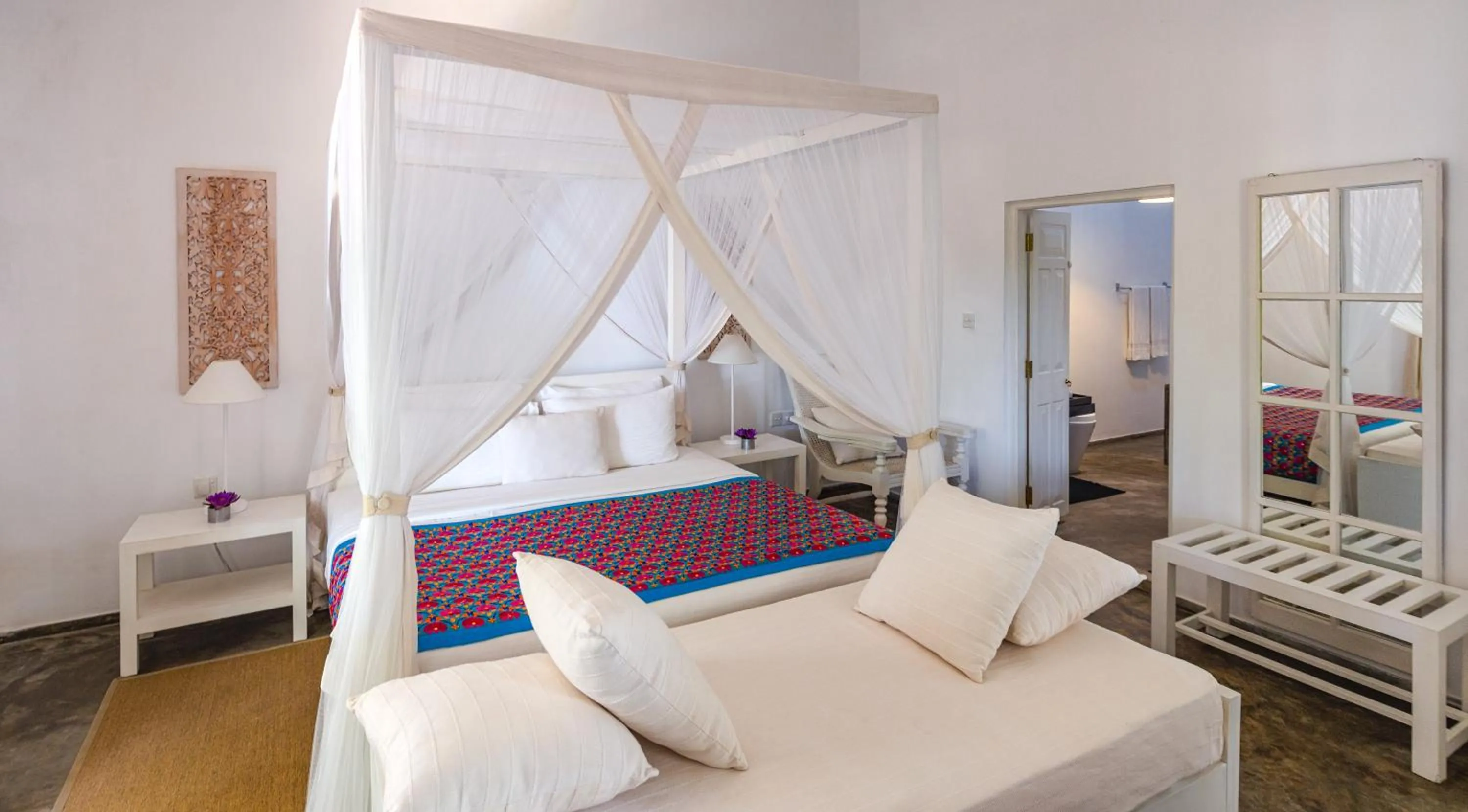 Bed in Taru Villas 906 - Hikkaduwa