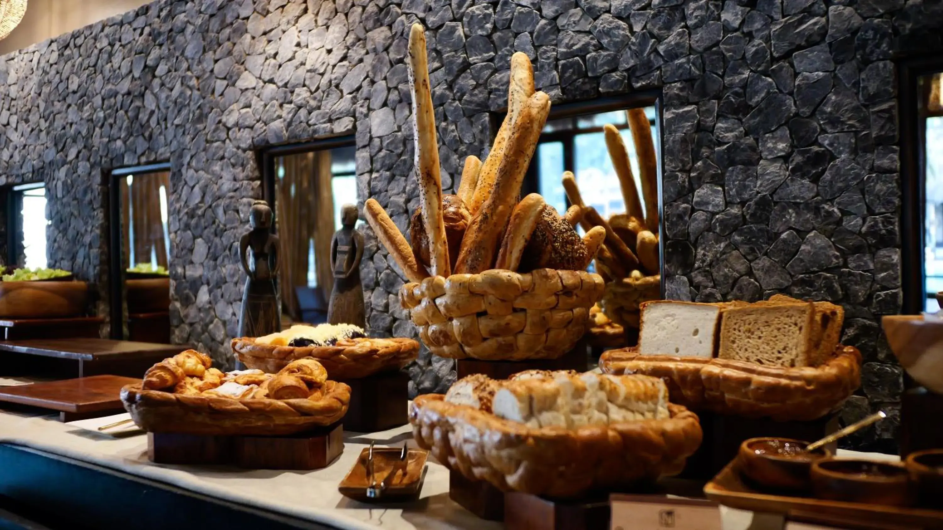 Food and drinks in Cauayan Island Resort and Spa Food and drinks in Cauayan Island Resort and Spa