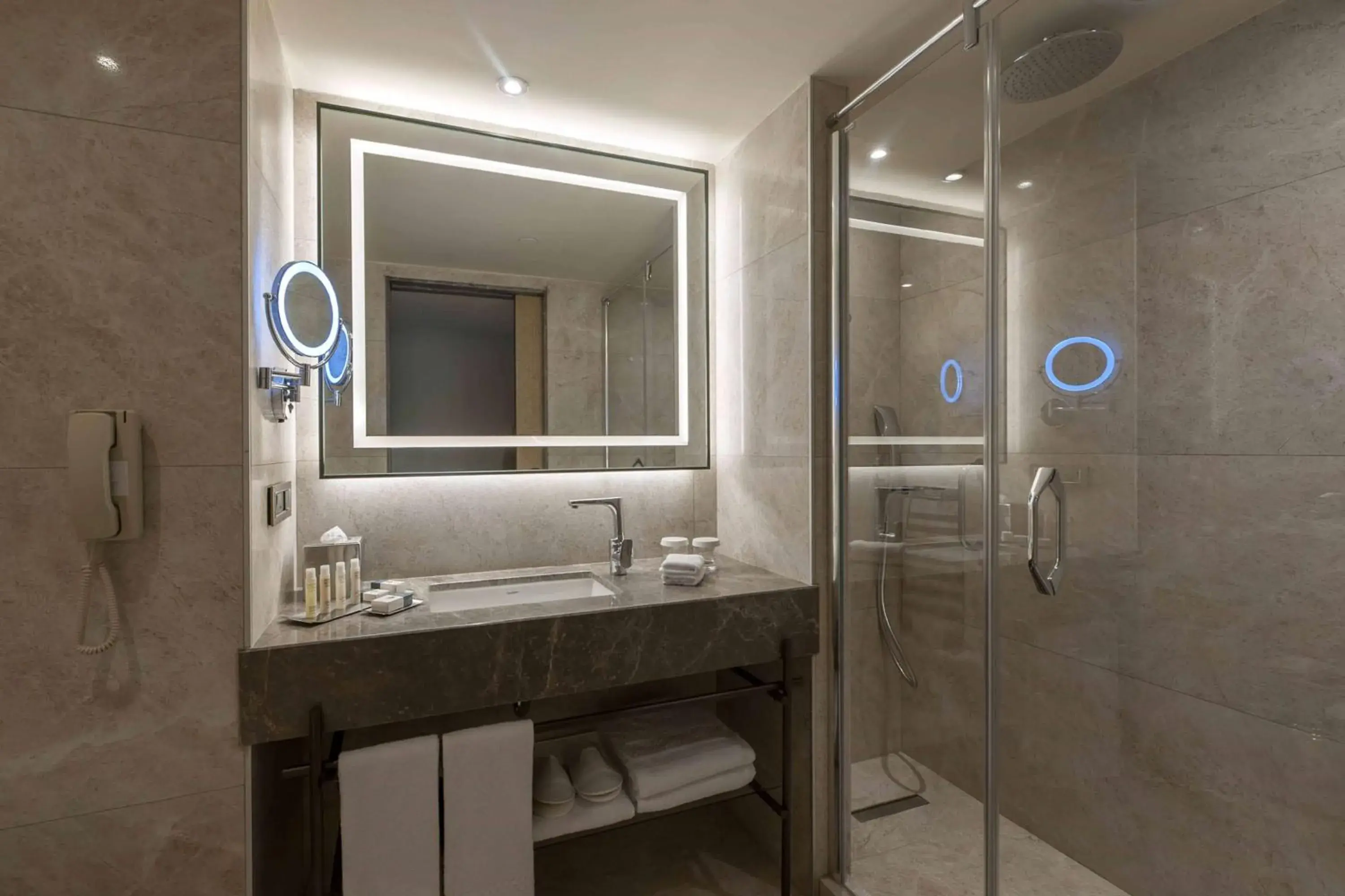 Bathroom in DoubleTree by Hilton Istanbul - Sirkeci Bathroom in DoubleTree by Hilton Istanbul - Sirkeci