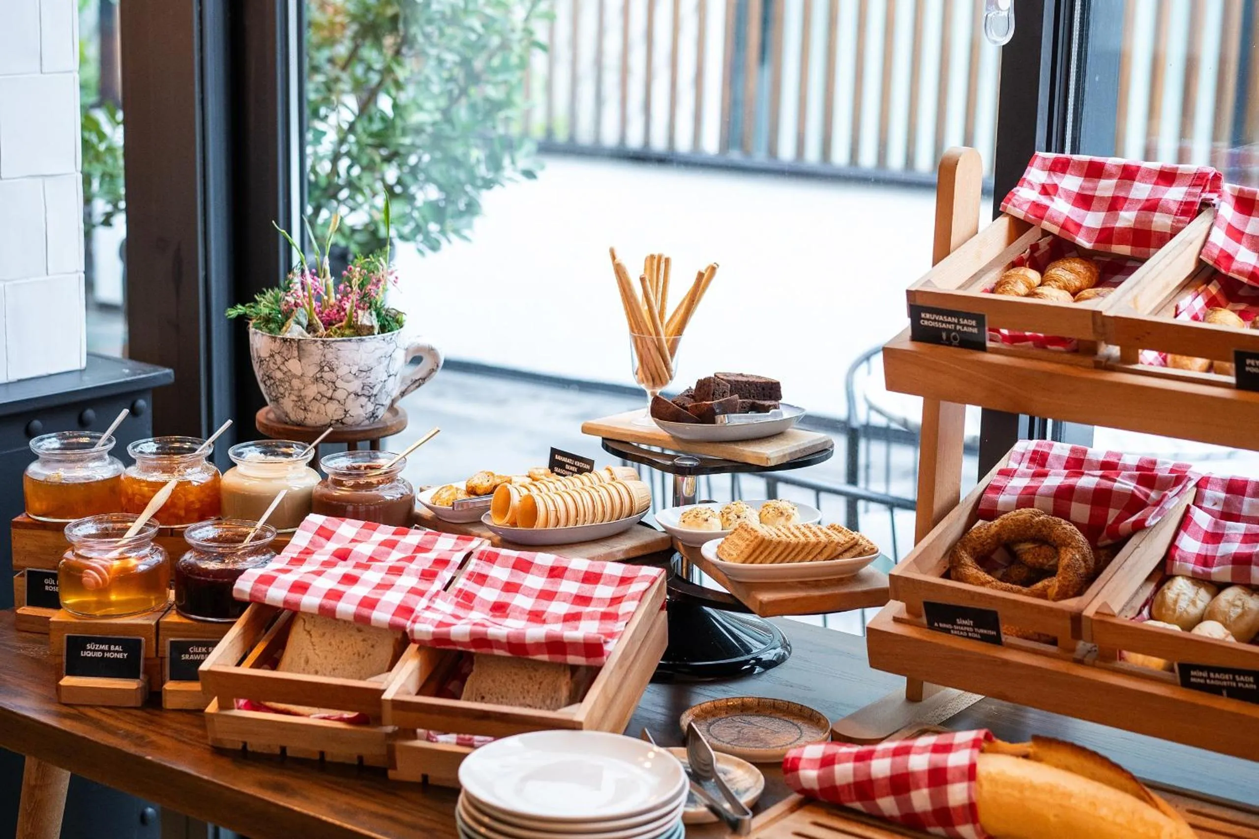 Breakfast in The Wings Hotels Collection