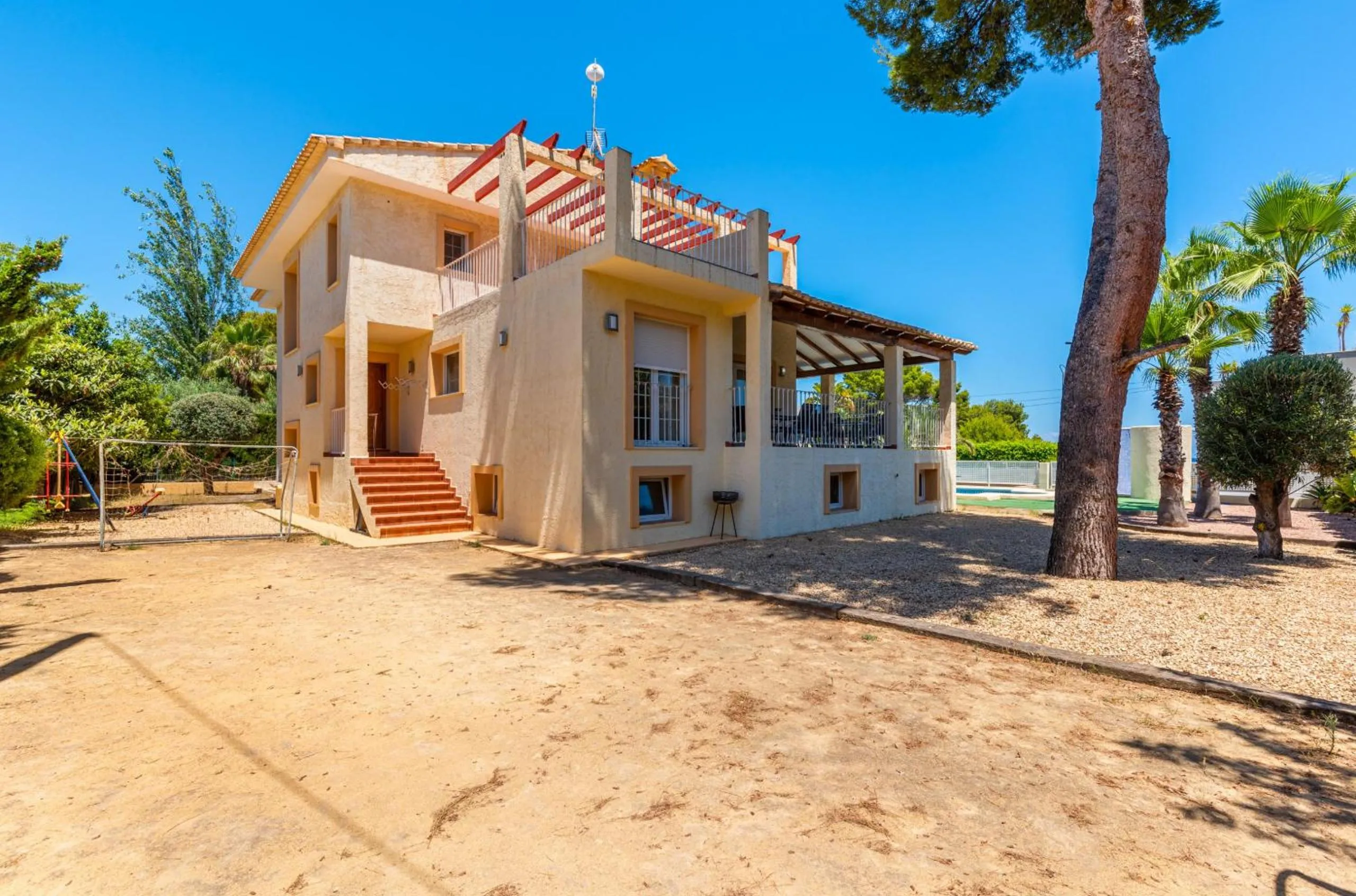 Off site in Villa Dorada - PlusHolidays