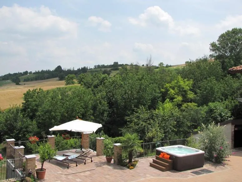 Swimming pool in Il Ghiro Dormiglione