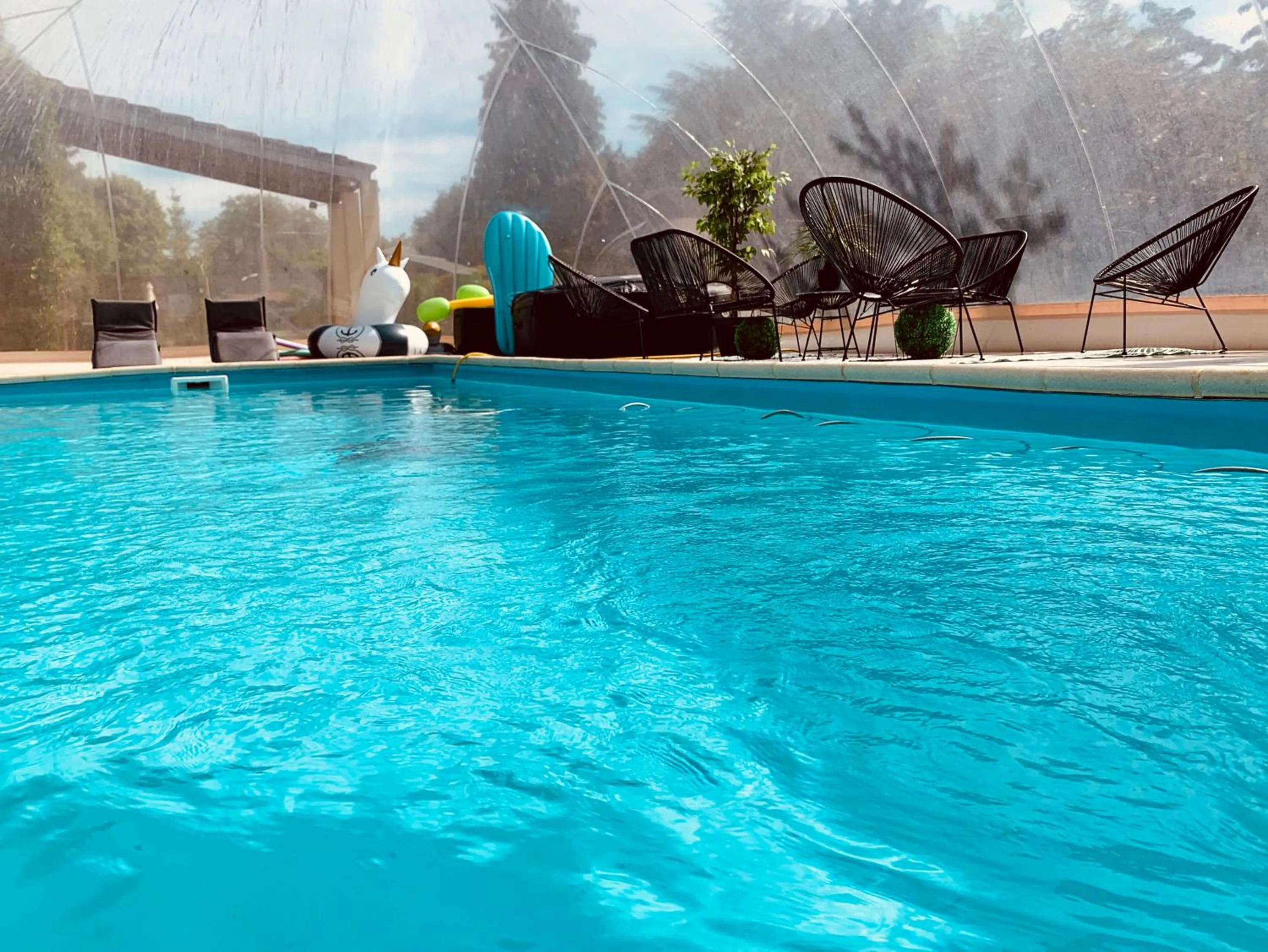 Swimming pool in Home Sweet Home