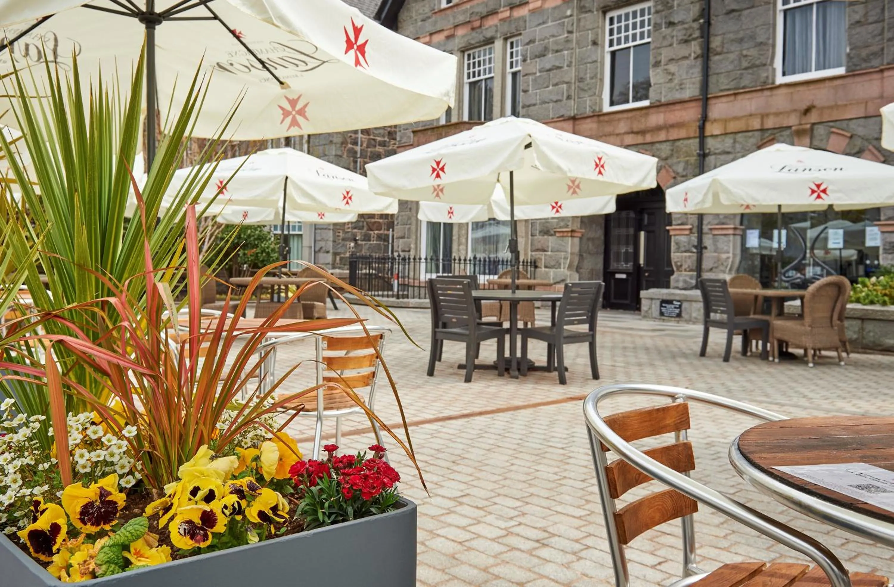 Property building in Malmaison Aberdeen