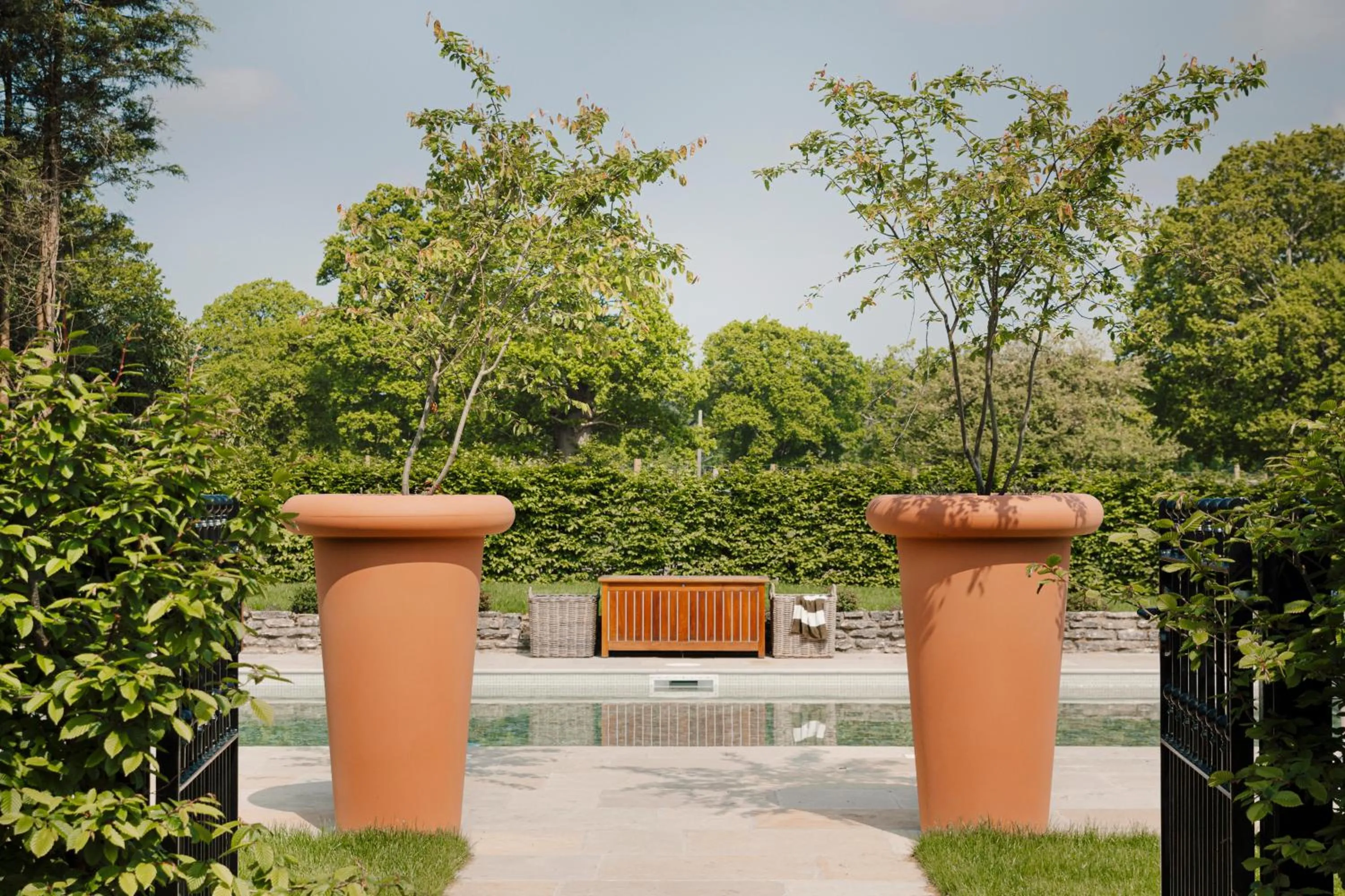 Swimming pool in New Park Manor Hotel