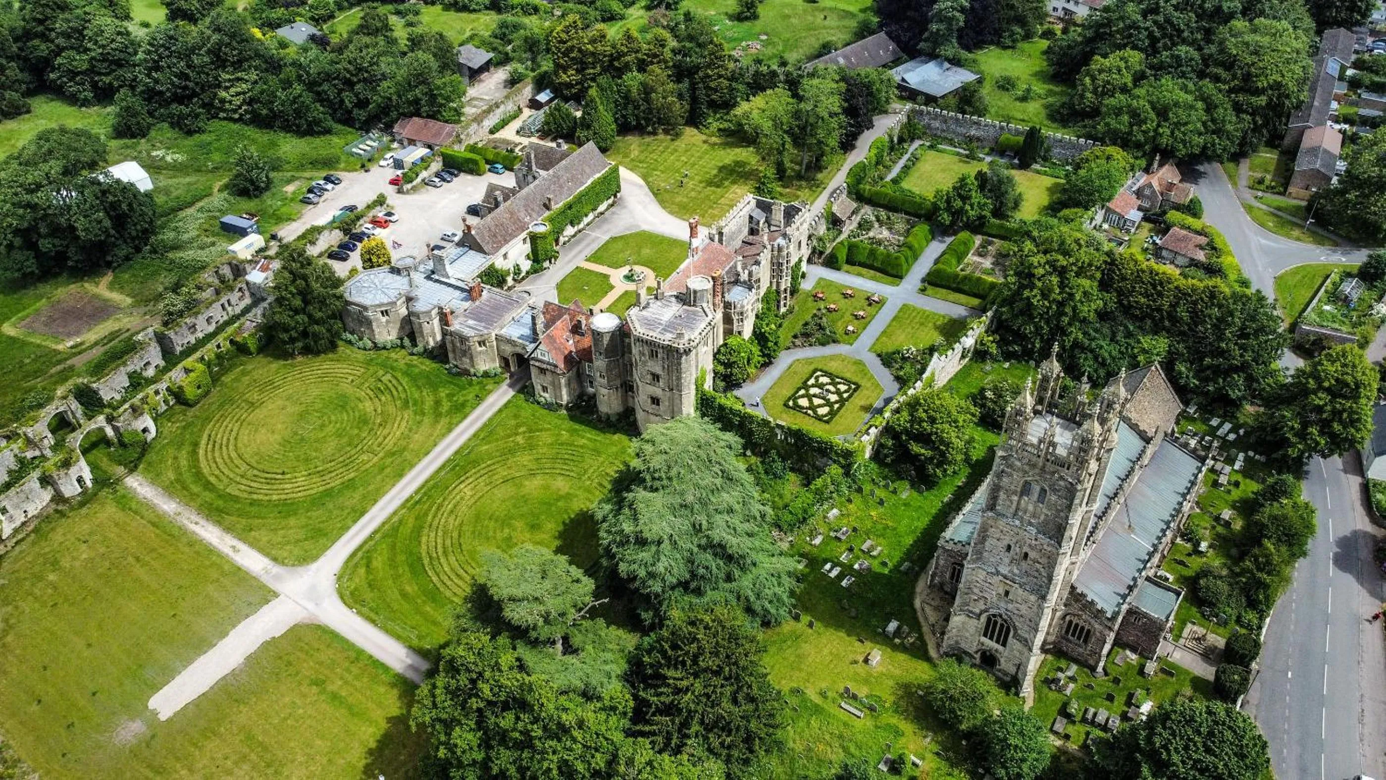 Bird's eye view in Thornbury Castle - A Relais & Chateaux Hotel