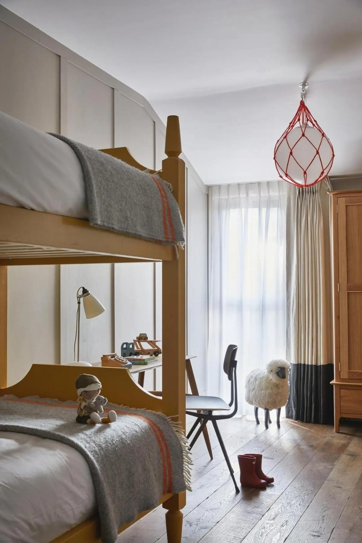 Bedroom, Bed in Fowey Hall Hotel