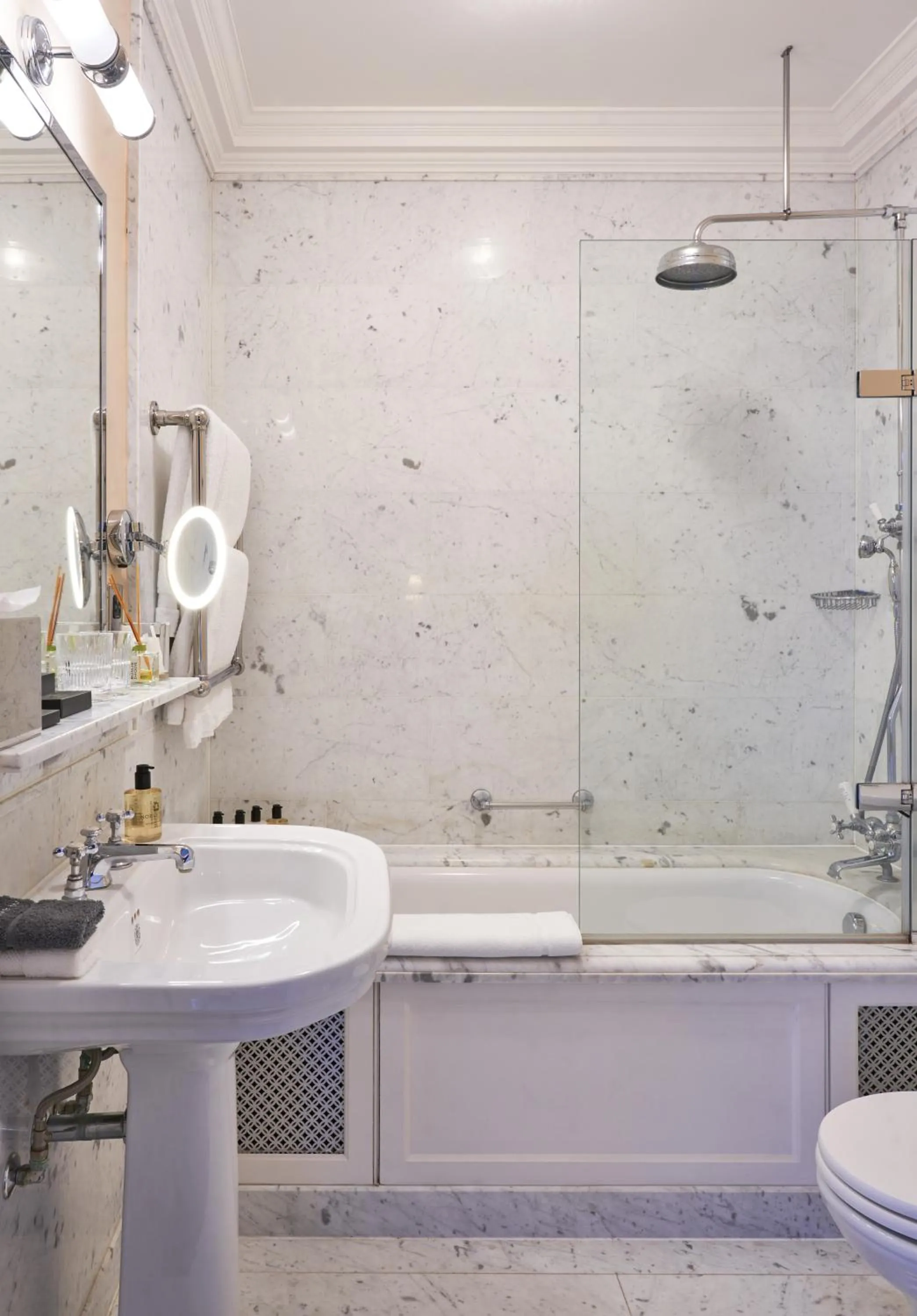 Bathroom in Cliveden House - an Iconic Luxury Hotel