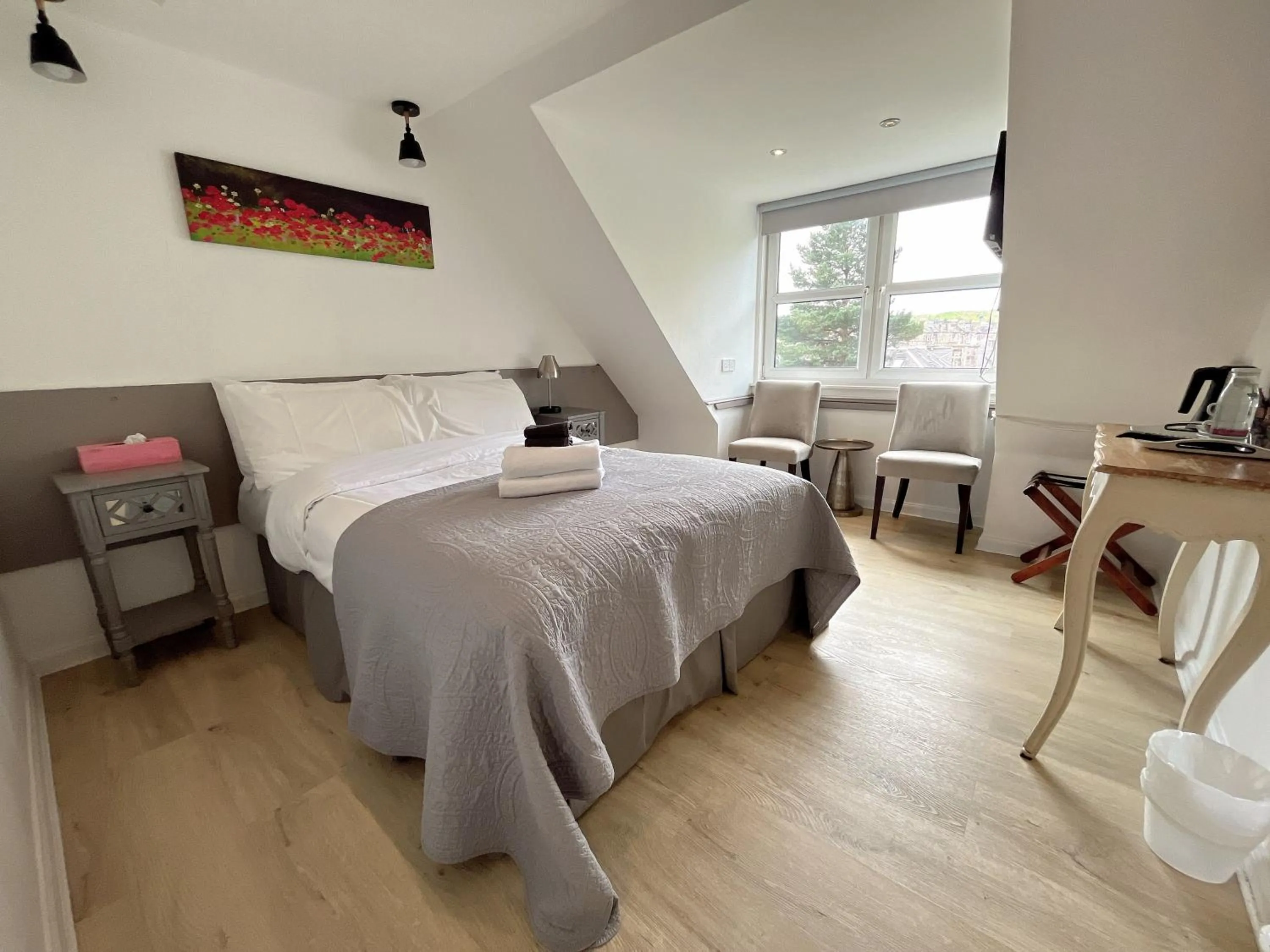 Bed in Allison House 16