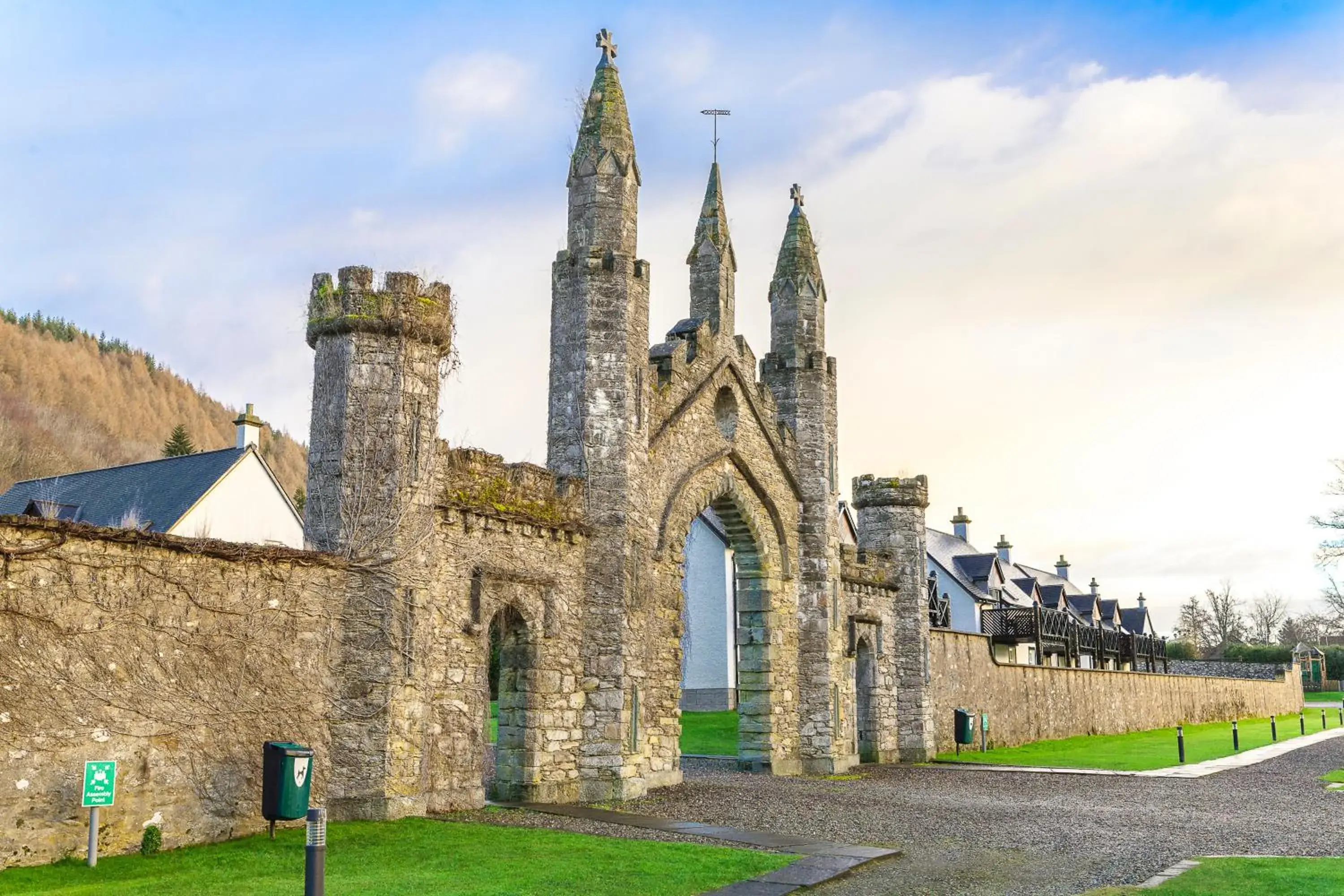 Property building in The Kenmore Club Property building in The Kenmore Club