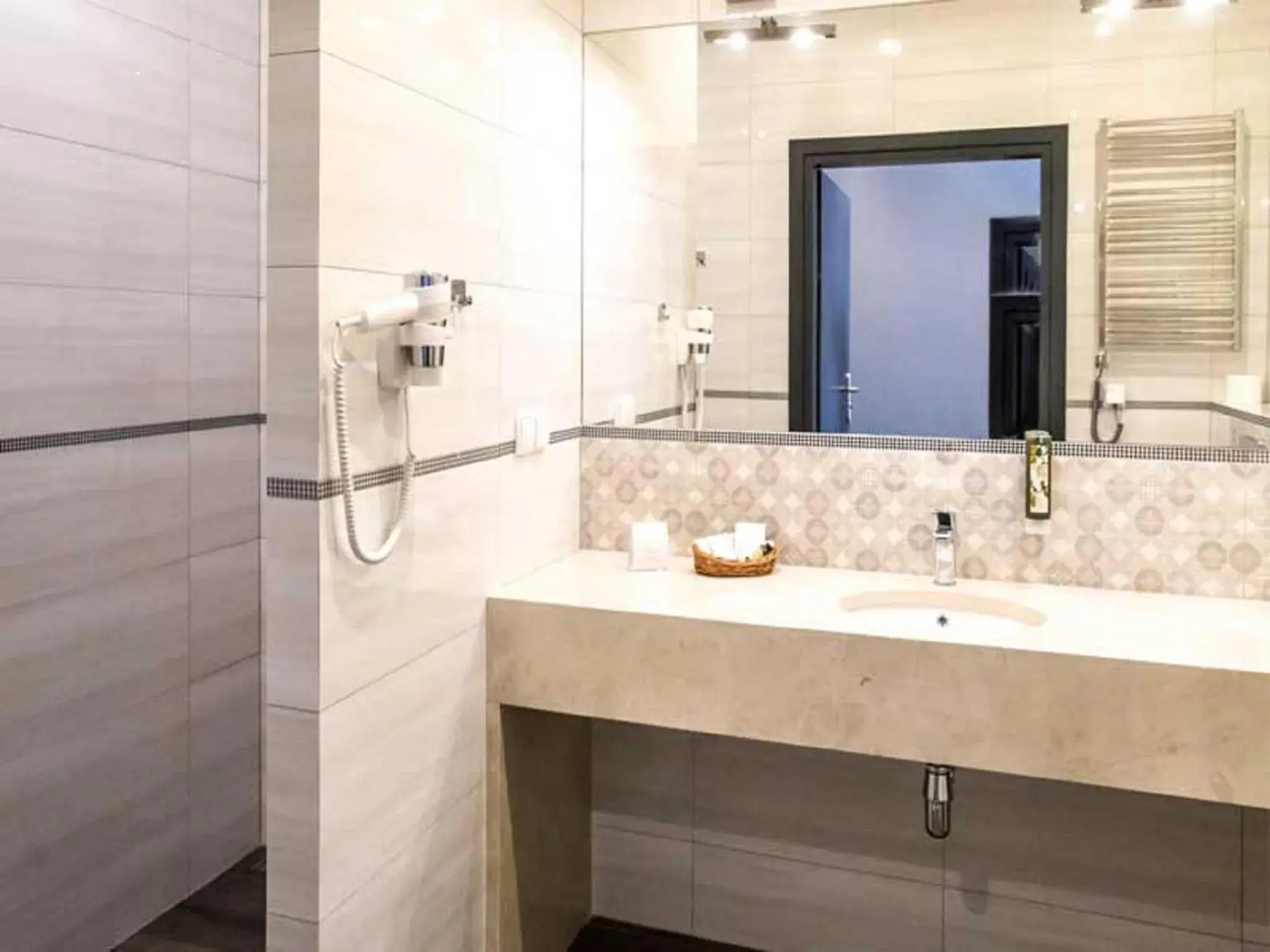 Standard Studio - single occupancy in Hotel Rondo Standard Studio - single occupancy in Hotel Rondo