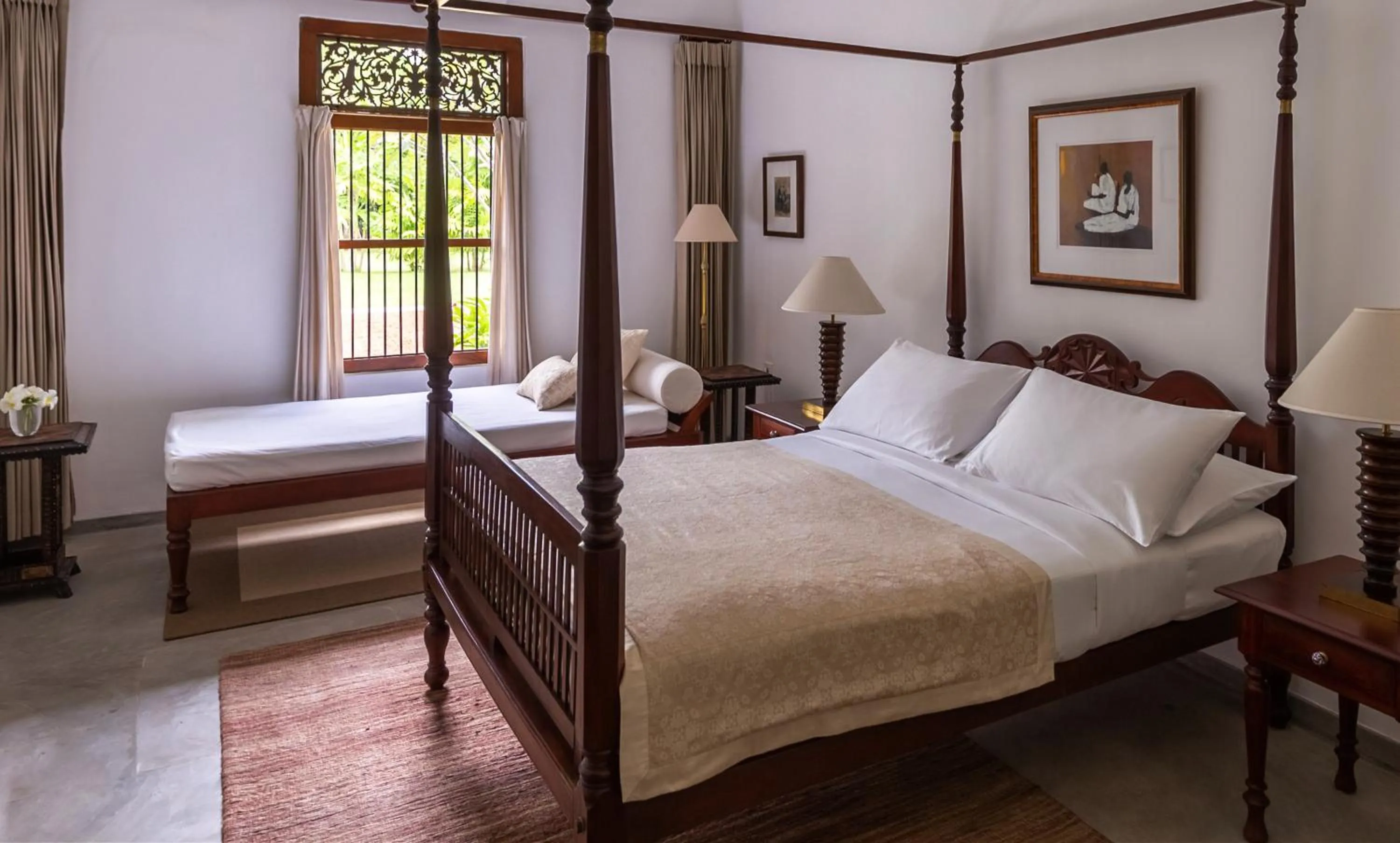 Bed in Nyne Hotels Rock Villa - Bentota