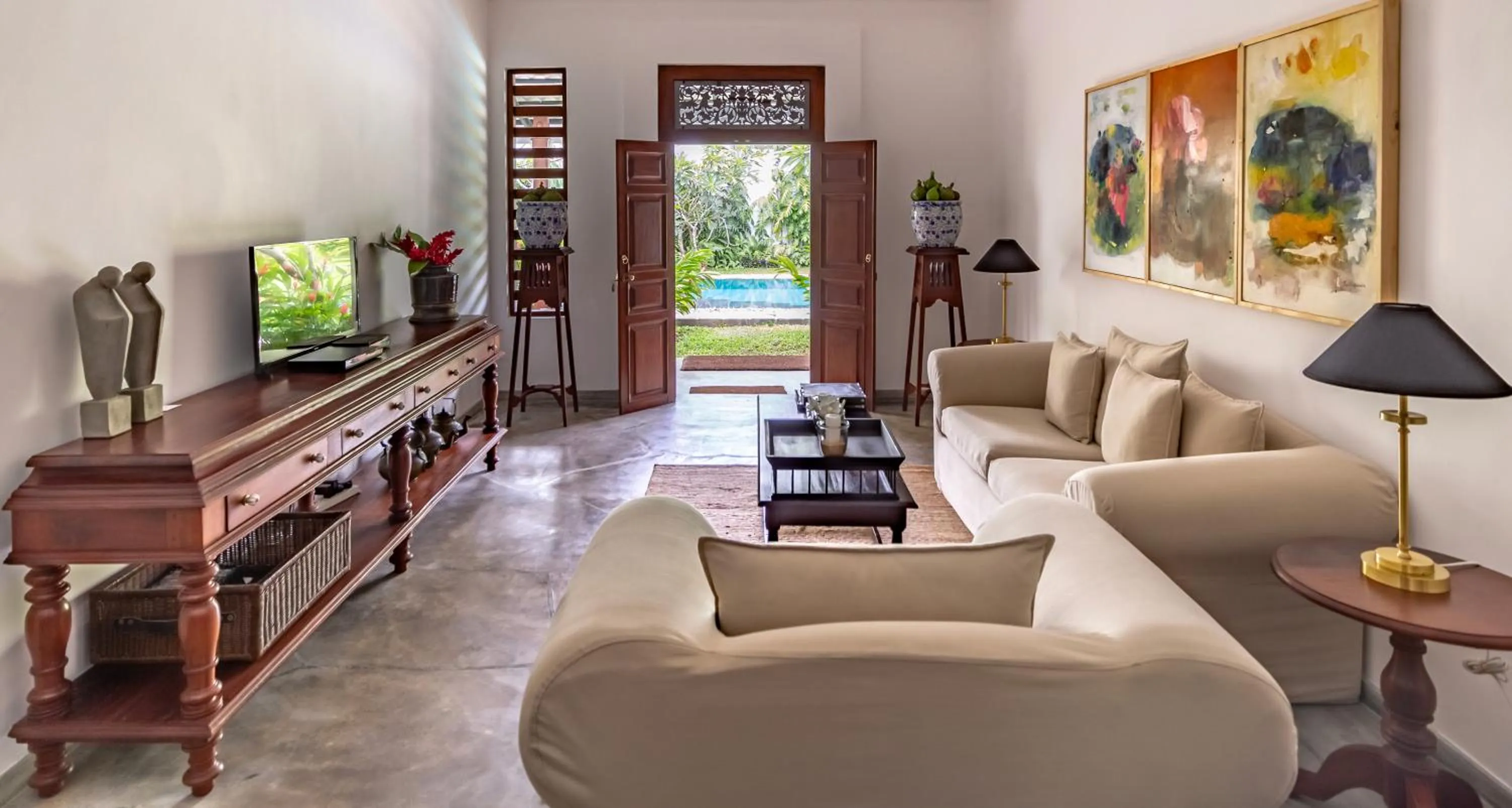 Living room in Nyne Hotels Rock Villa - Bentota